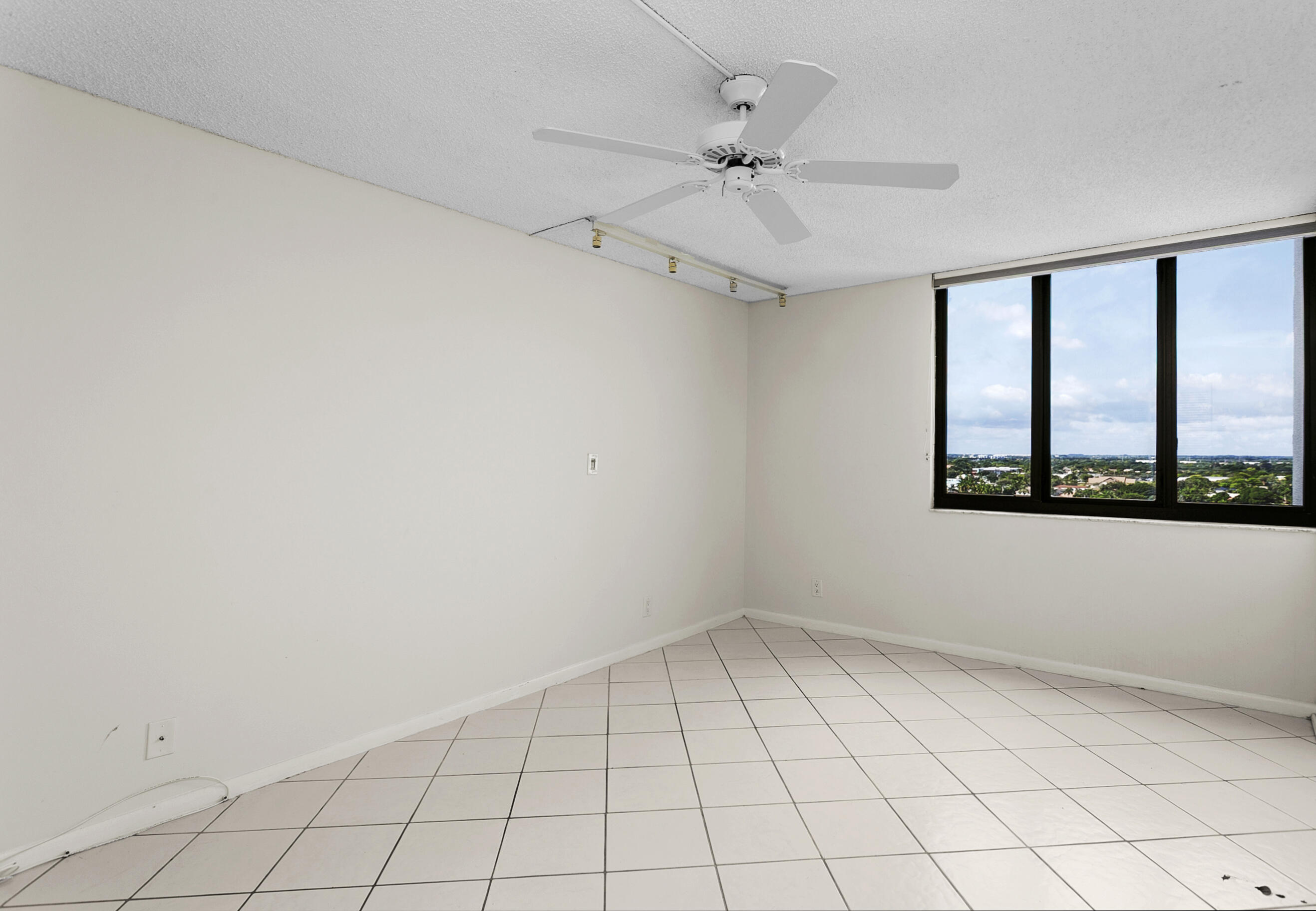 3420 S Ocean Boulevard 15u