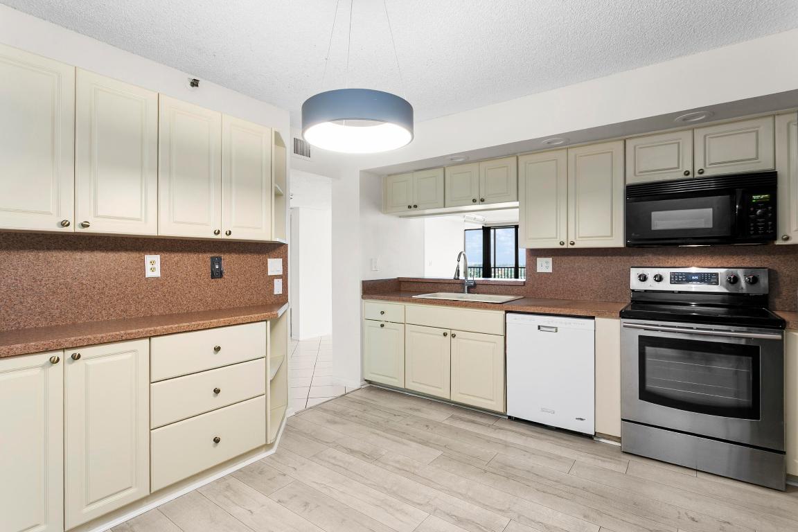 3420 S Ocean Boulevard 15u