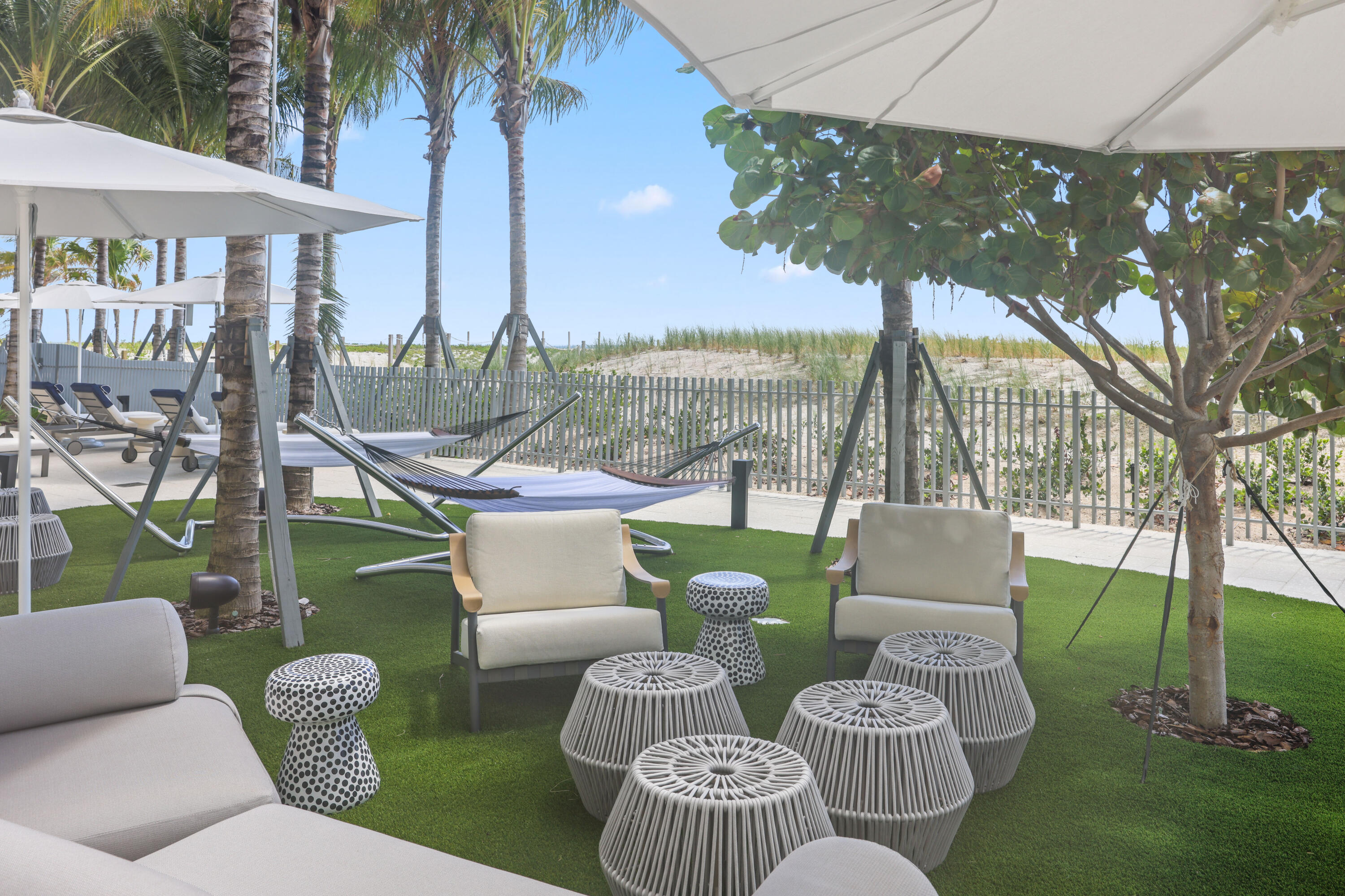 900 N Ocean Boulevard Uph03