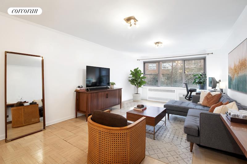 420 E 55TH Street 2M