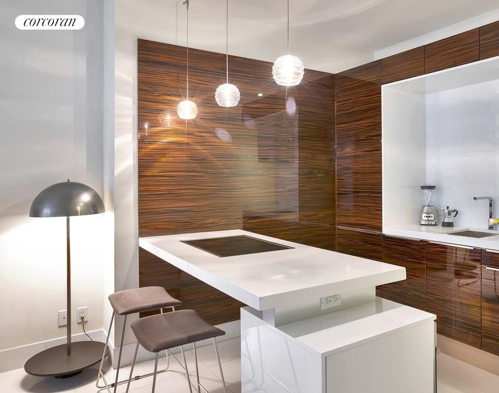 111 FULTON Street 319