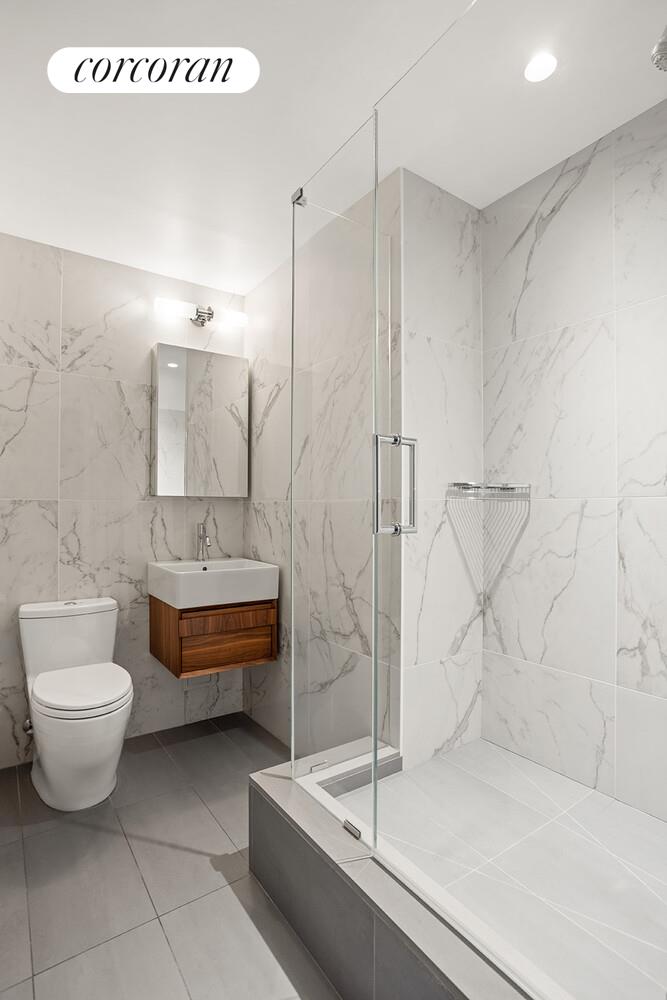240 E 47TH Street 9B