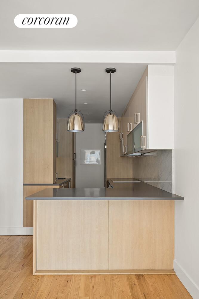 240 E 47TH Street 9B
