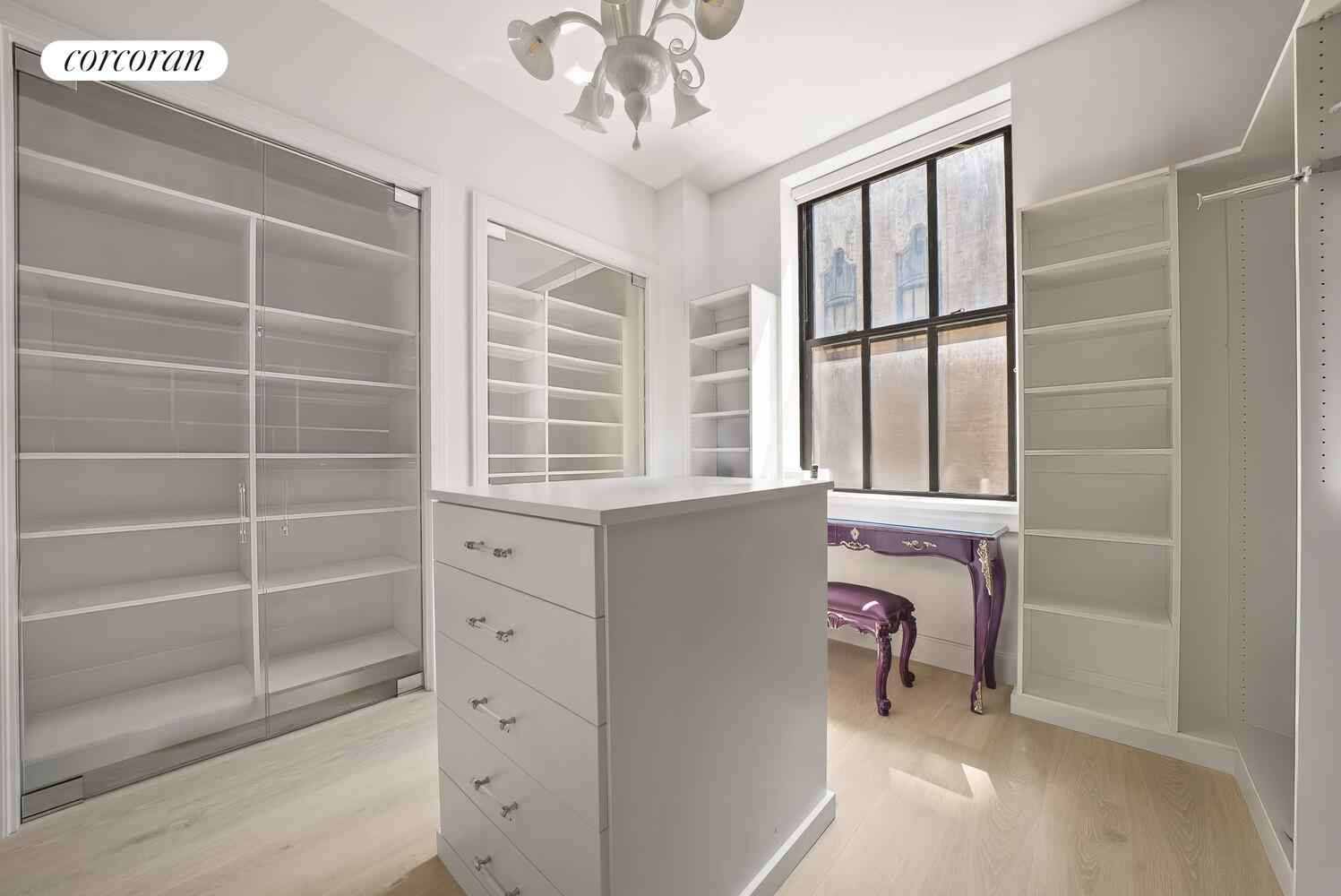 100 BARCLAY Street 16A