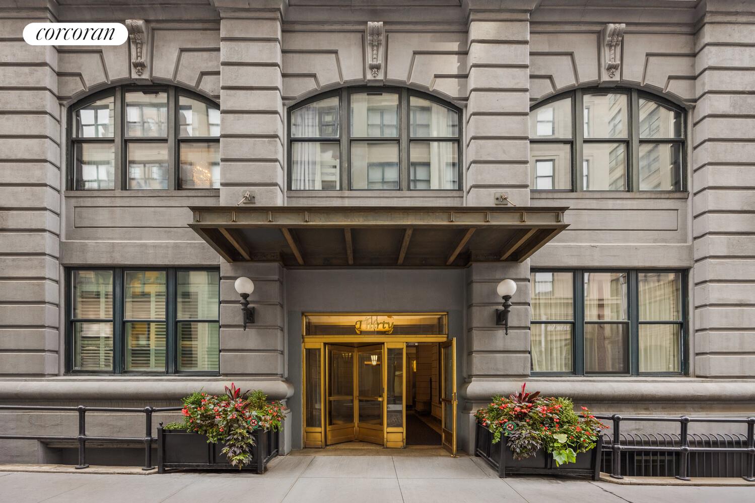 30 MAIN Street 3B