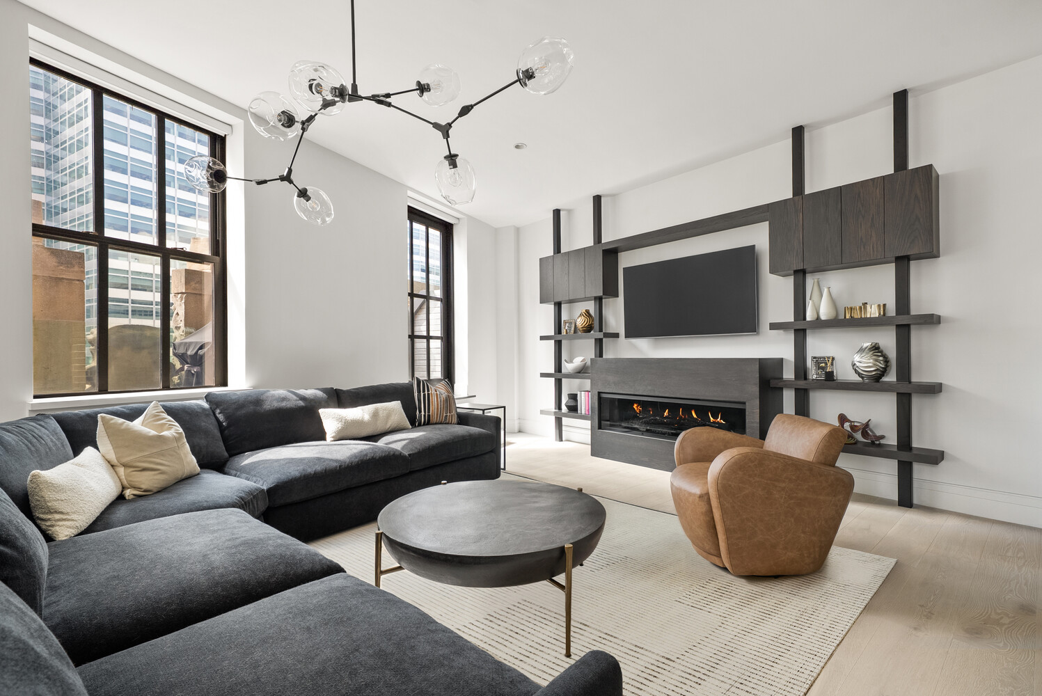 100 BARCLAY Street 16A