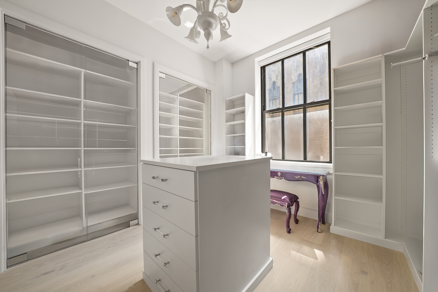 100 BARCLAY Street 16A