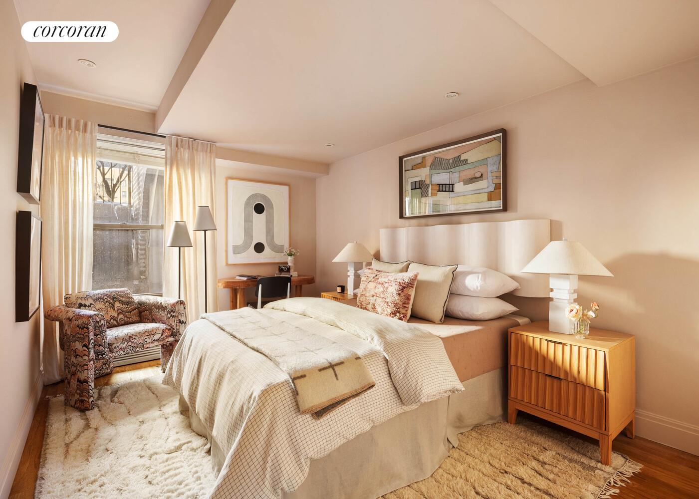 260 W 22ND Street 2