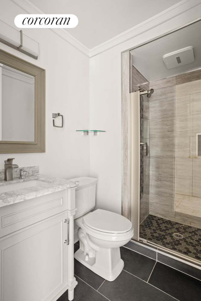 418 E 59TH Street PHB