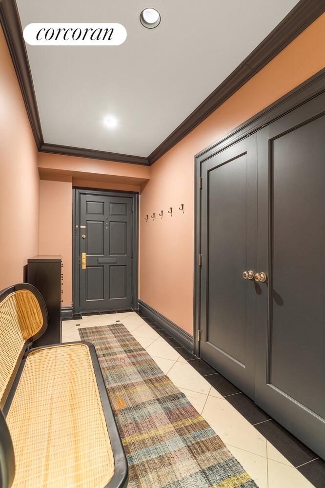 232 E 68TH Street