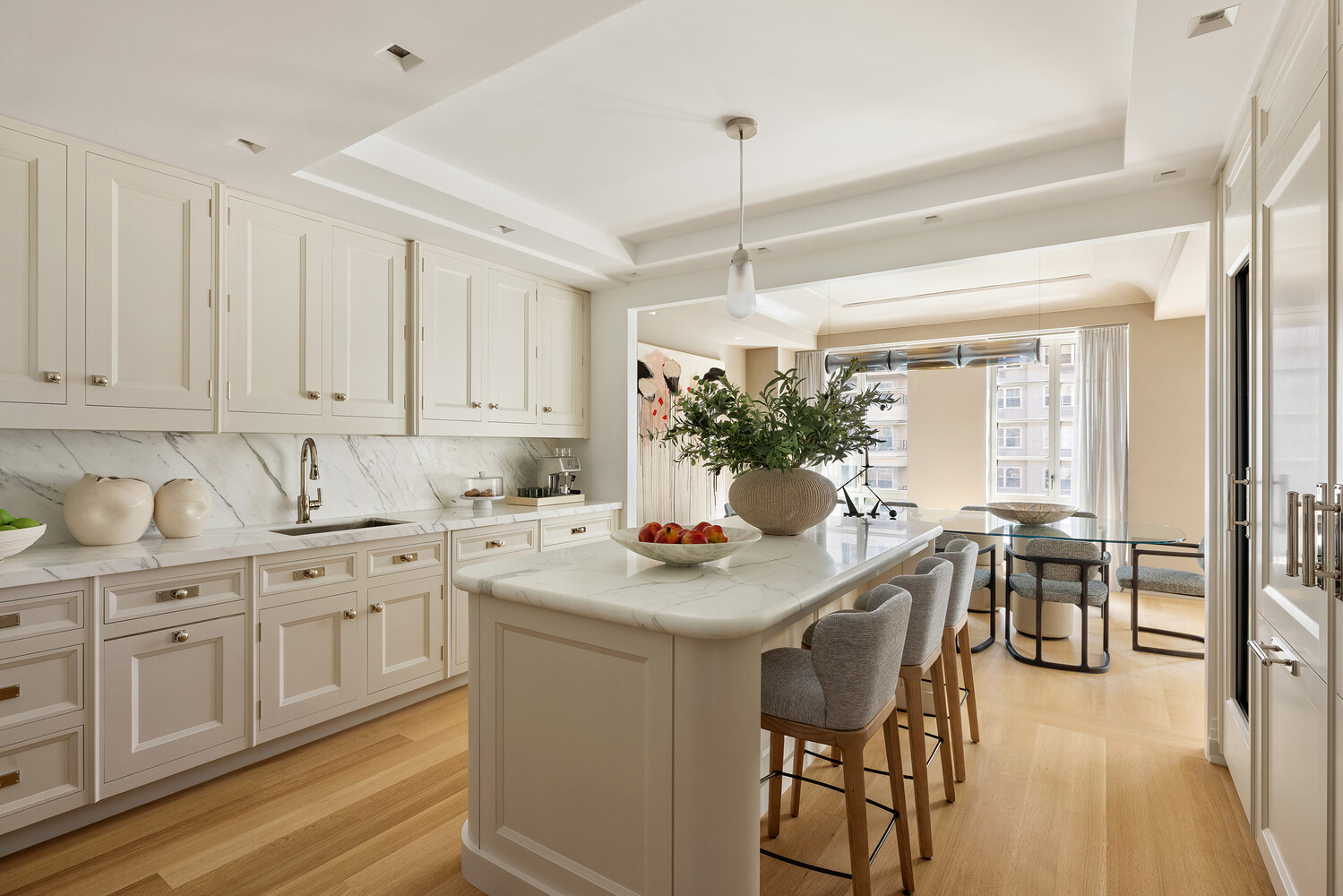 16 5TH Avenue 7