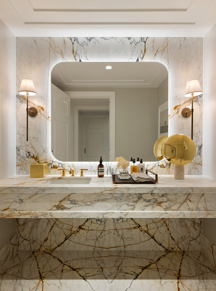 16 5TH Avenue 7