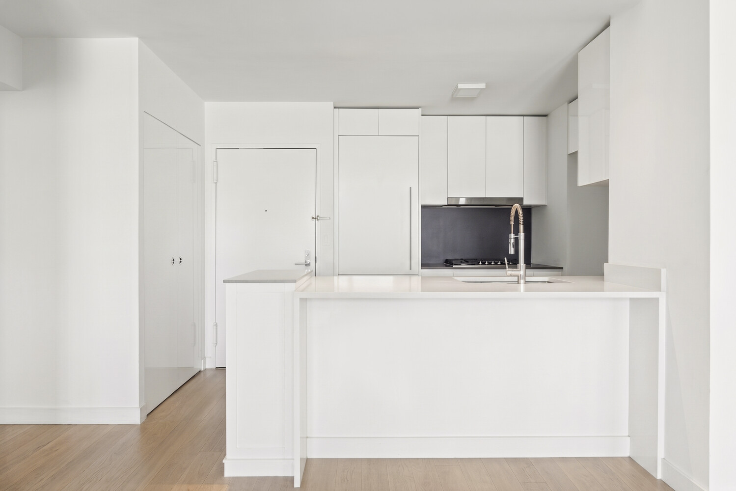 301 W 53RD Street 15A