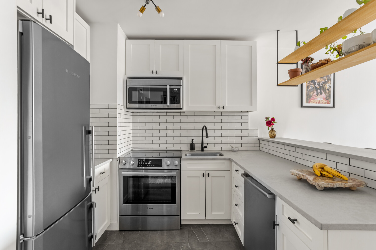 240 E 47TH Street 2E