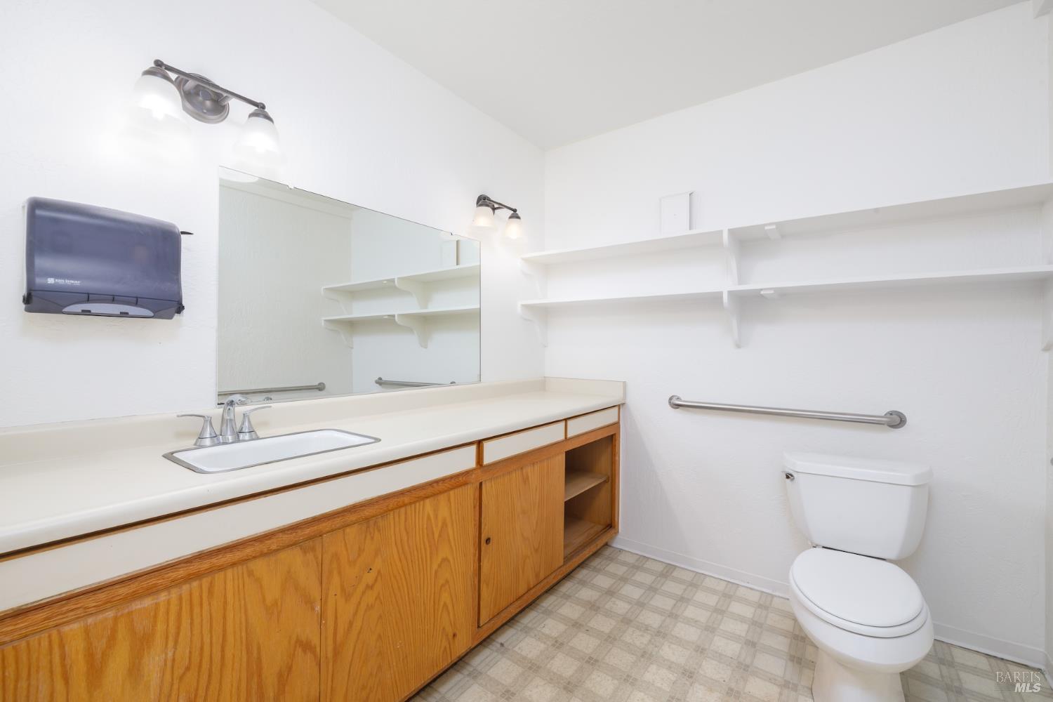 132-134 Matheson St