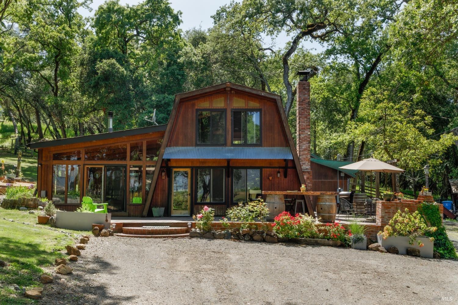350 Canyon Rd