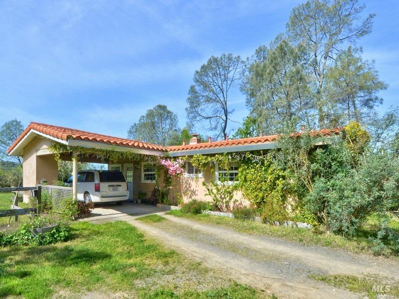 950 Canyon Rd