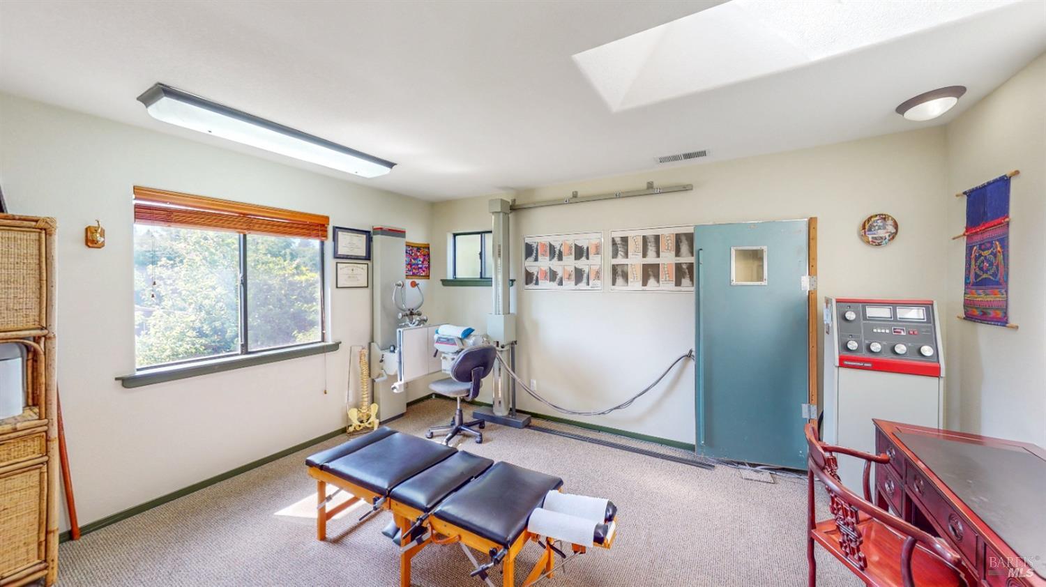 733-735 Healdsburg Ave