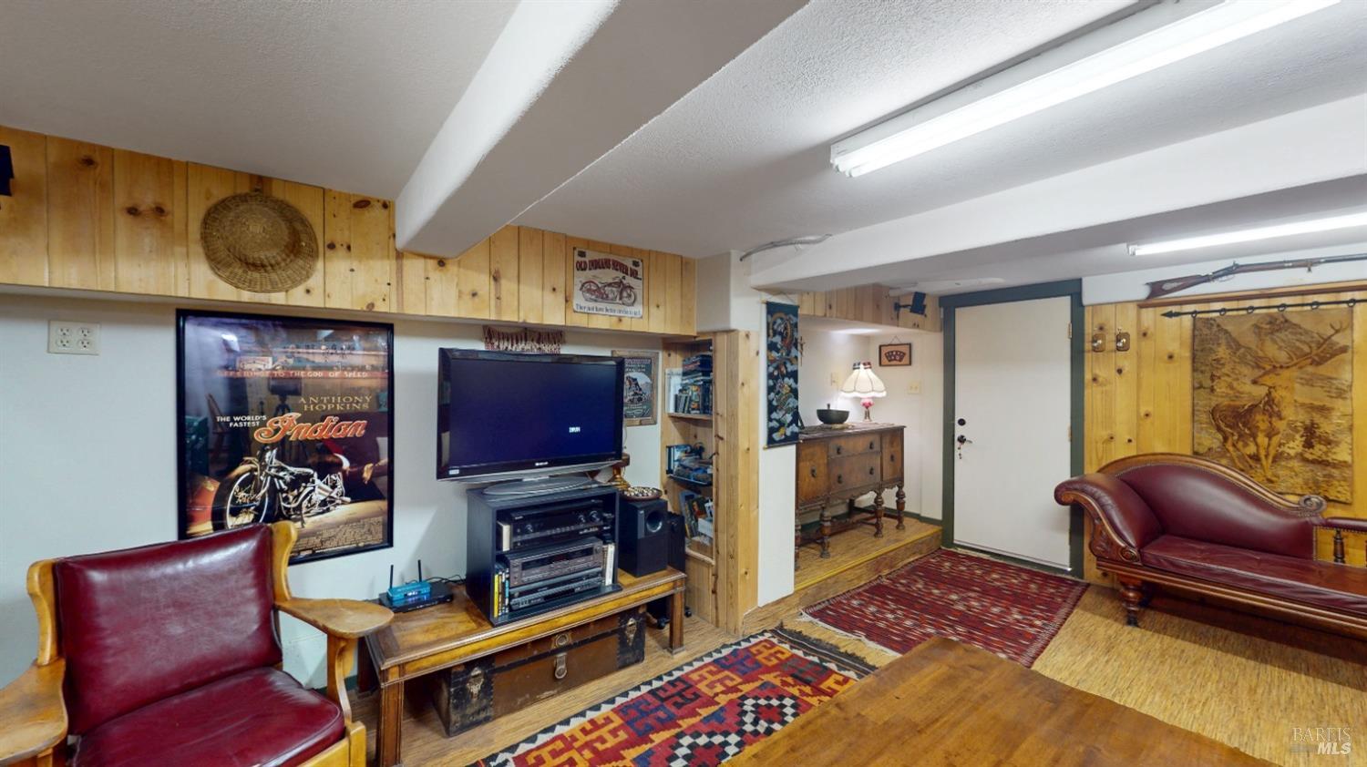 733-735 Healdsburg Ave