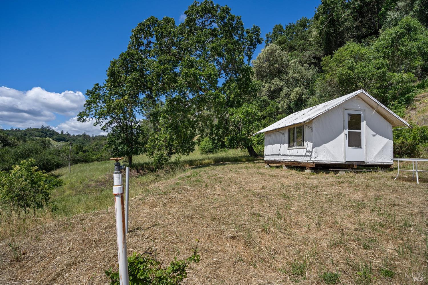 1077 Westside Road