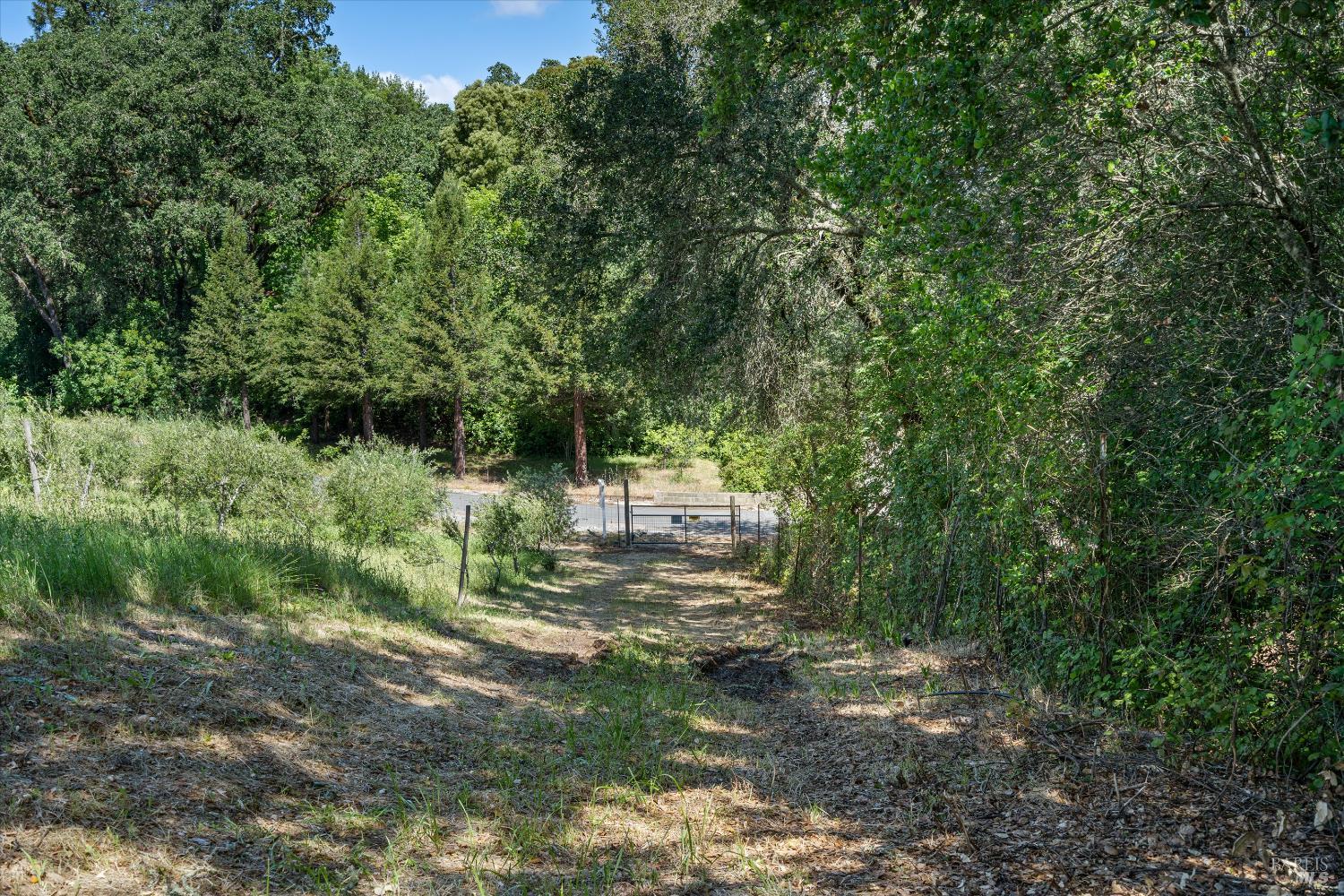 1077 Westside Road