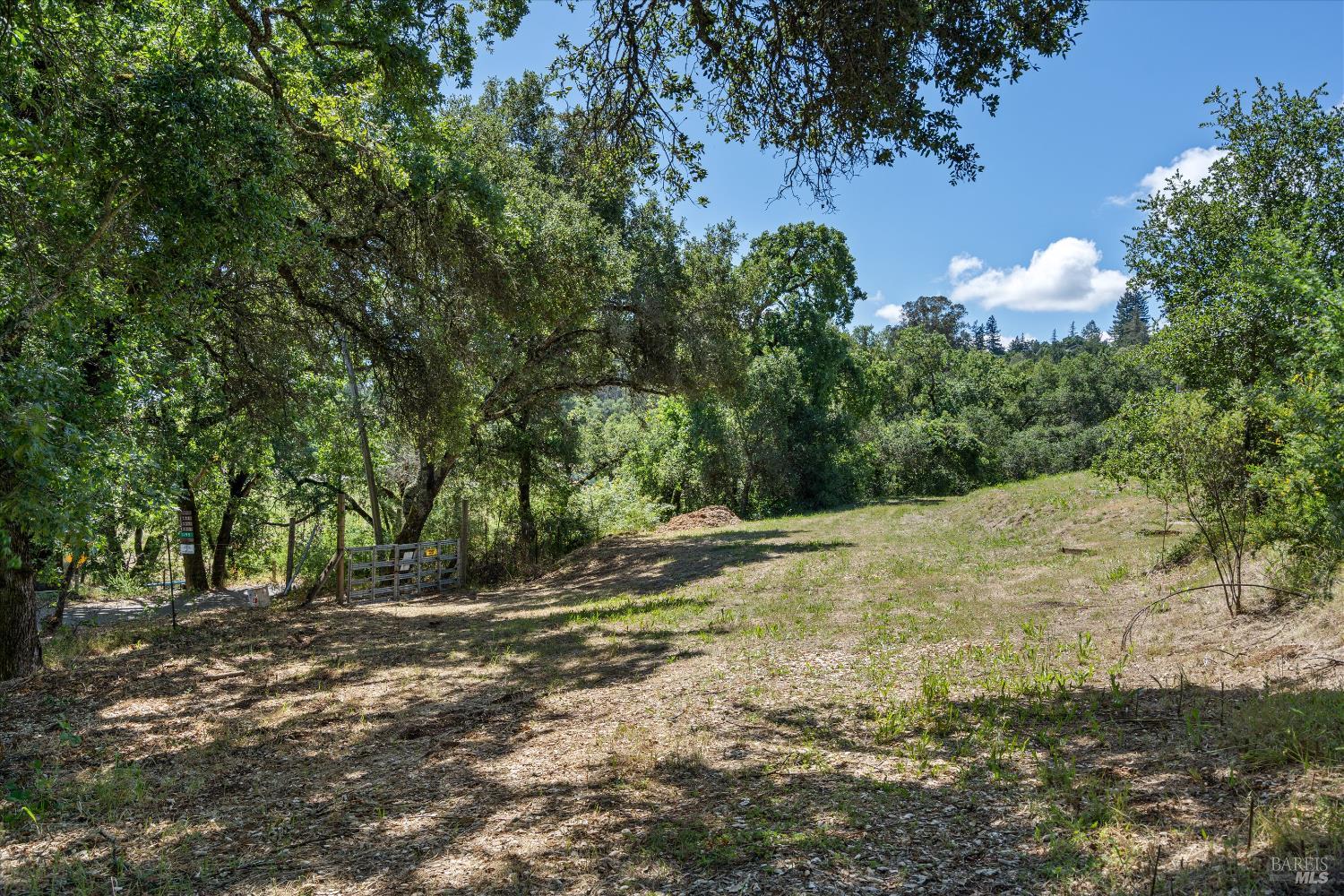 1077 Westside Road