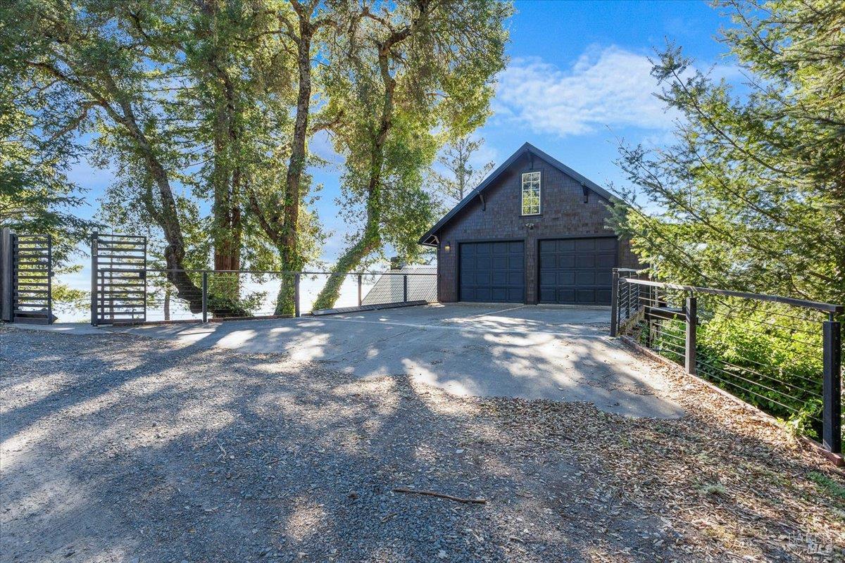 3100 Muniz Ranch Road
