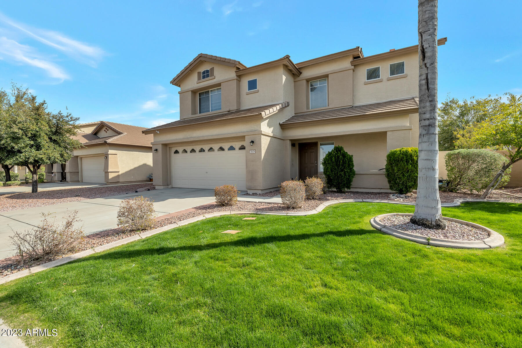 7679 W Louise Drive