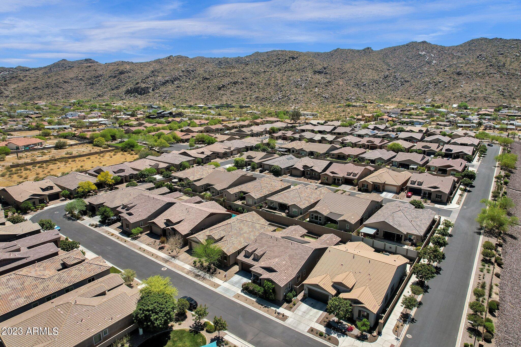 1417 E PEDRO Road
