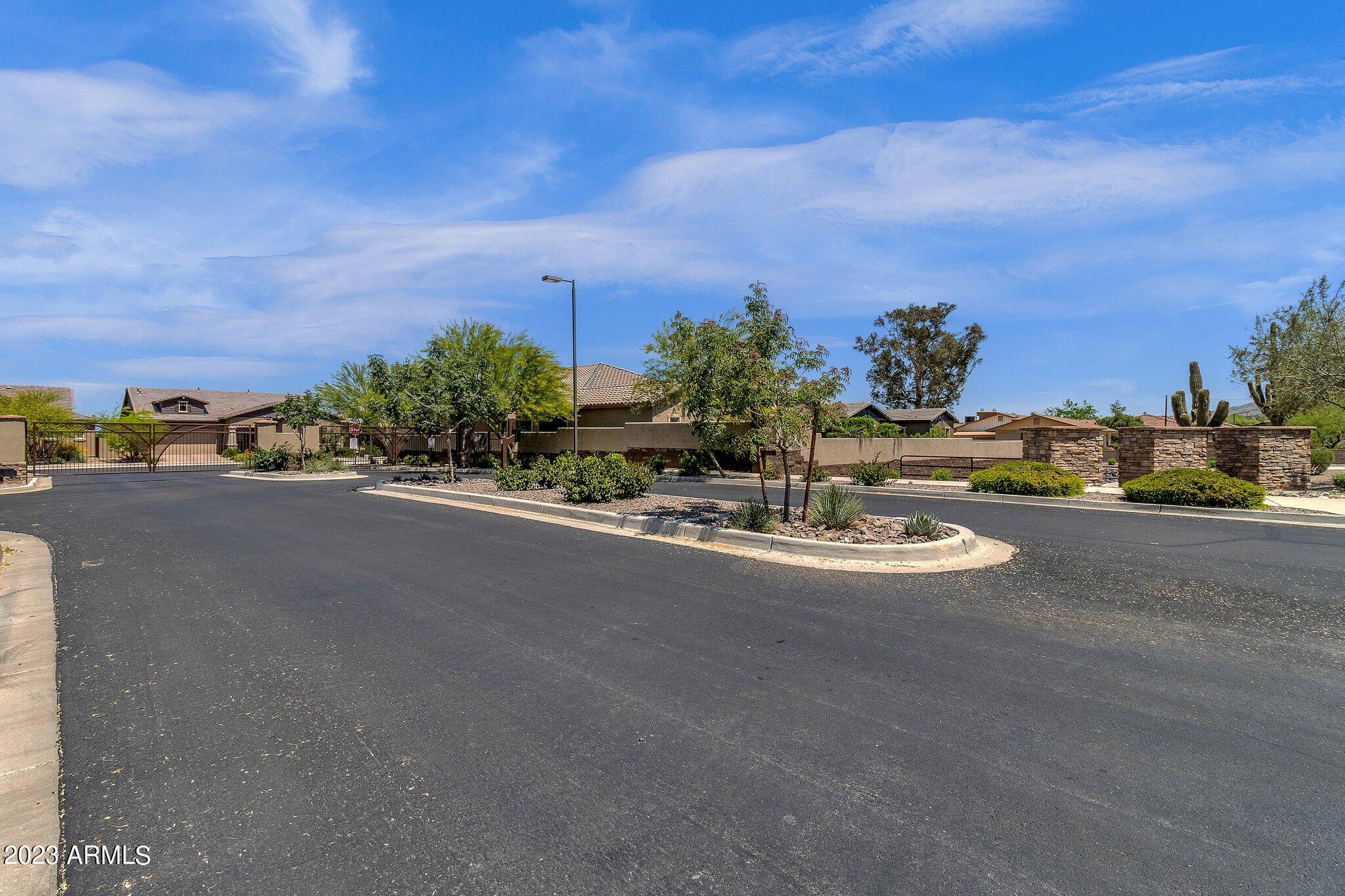1417 E PEDRO Road