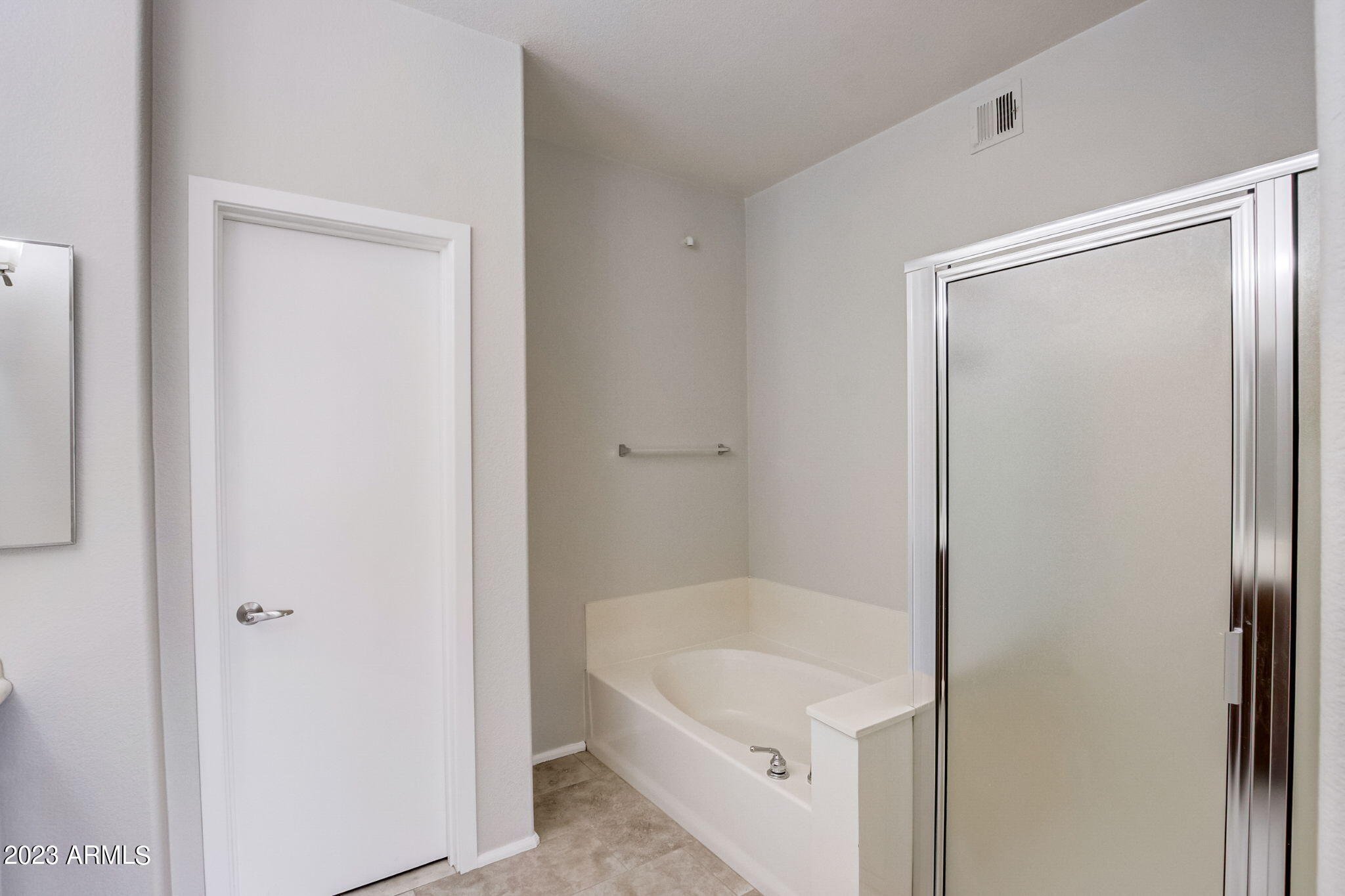 6605 N 93RD Avenue, 1028