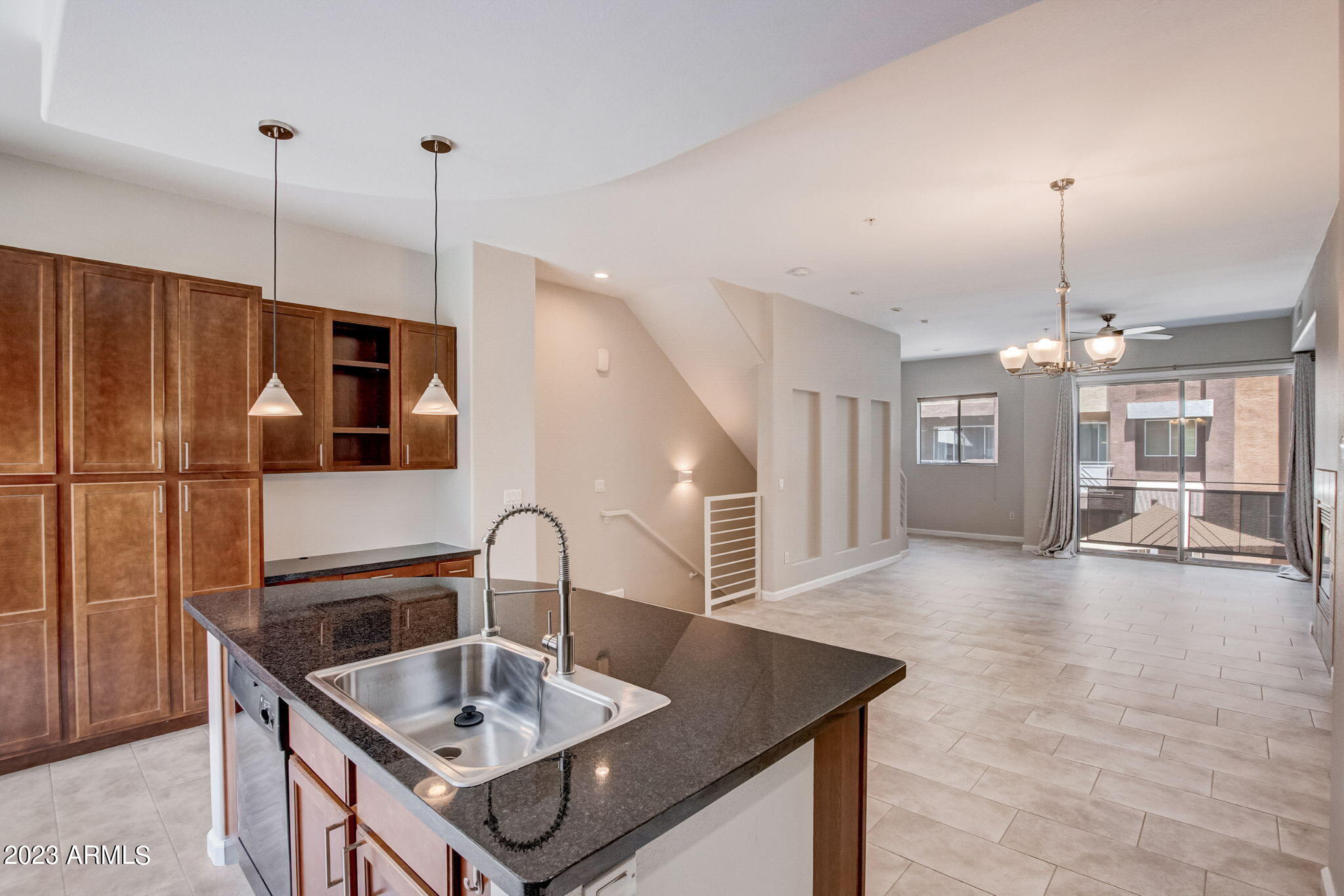 6605 N 93RD Avenue, 1028
