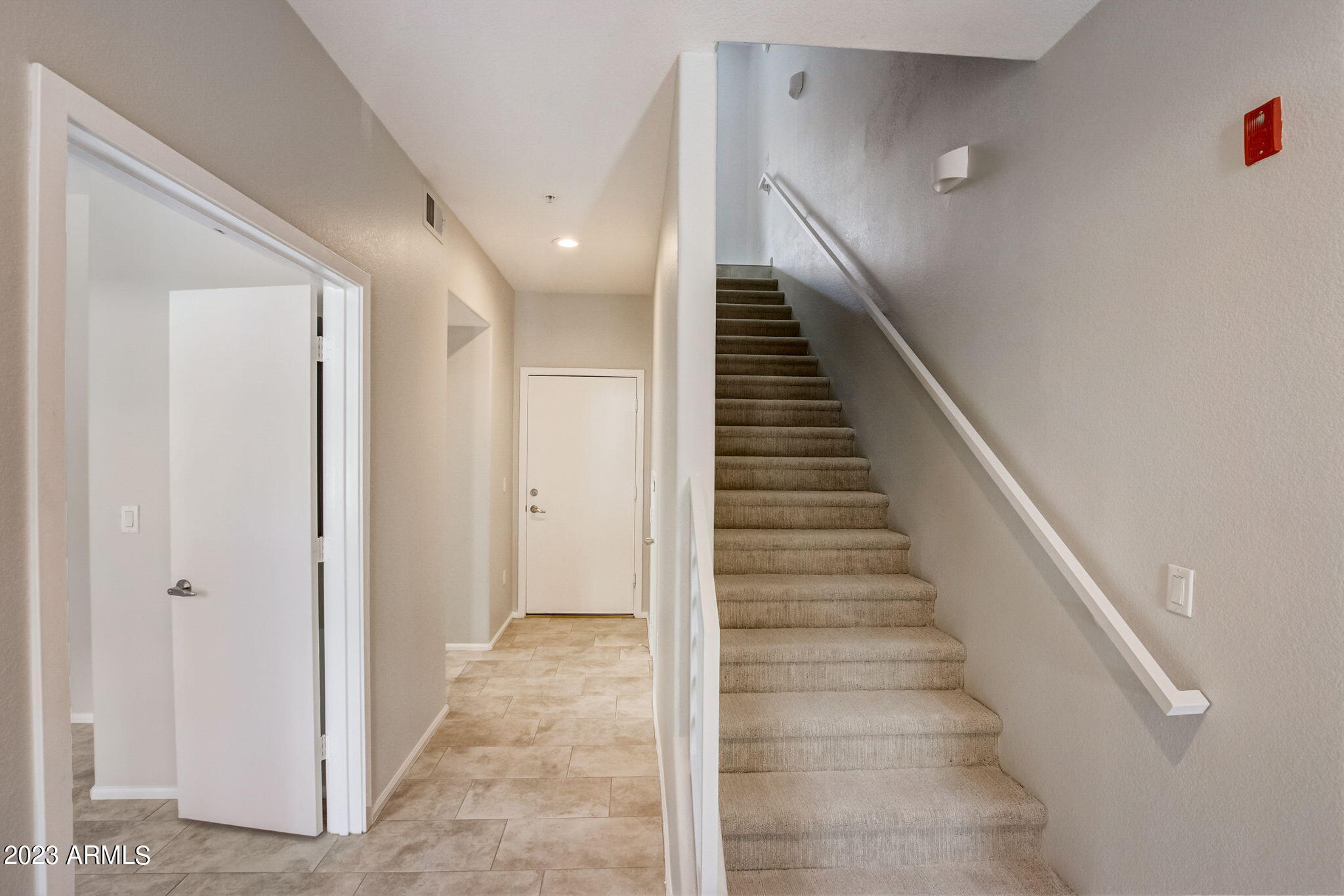 6605 N 93RD Avenue, 1028