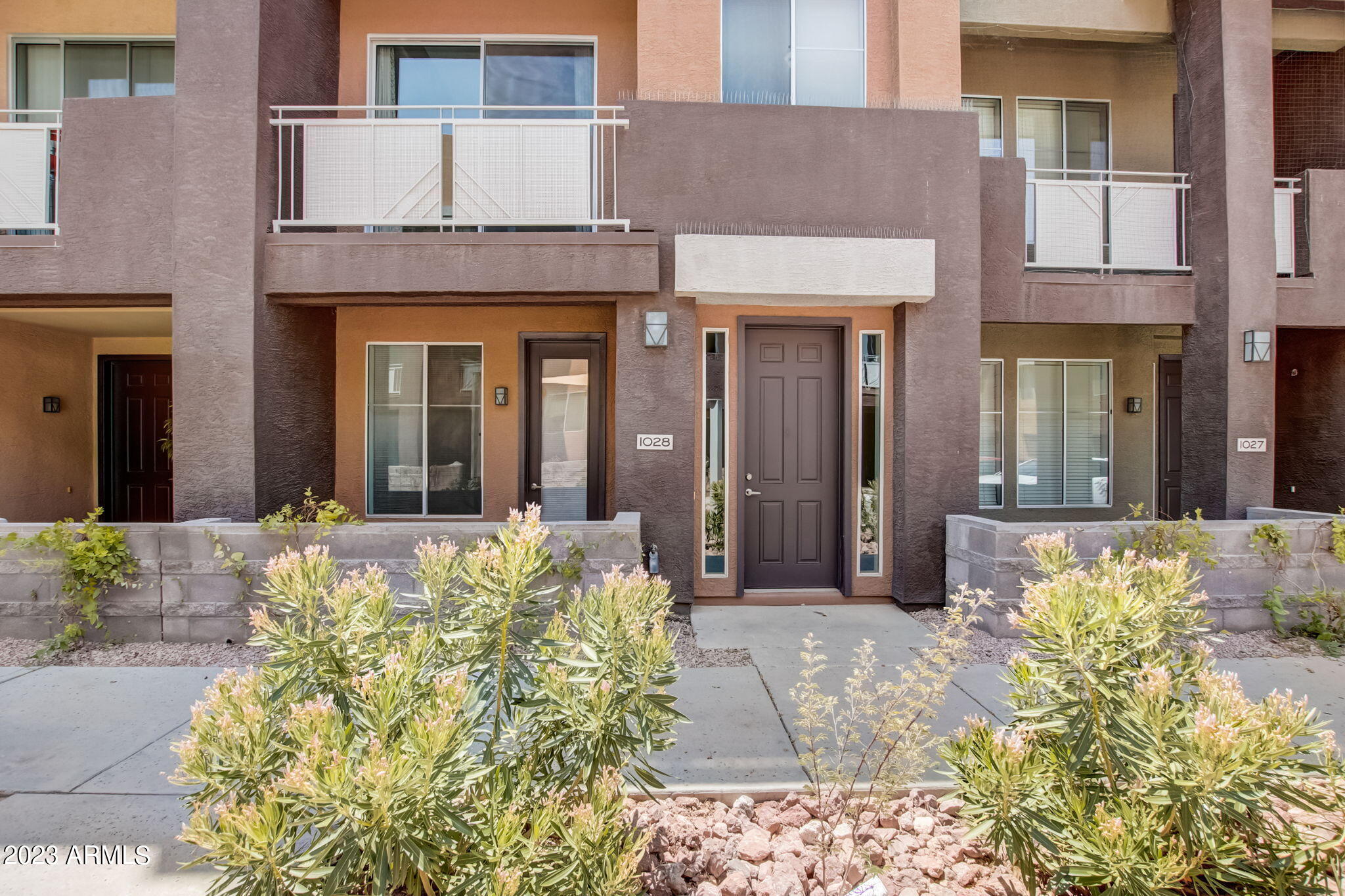 6605 N 93RD Avenue, 1028