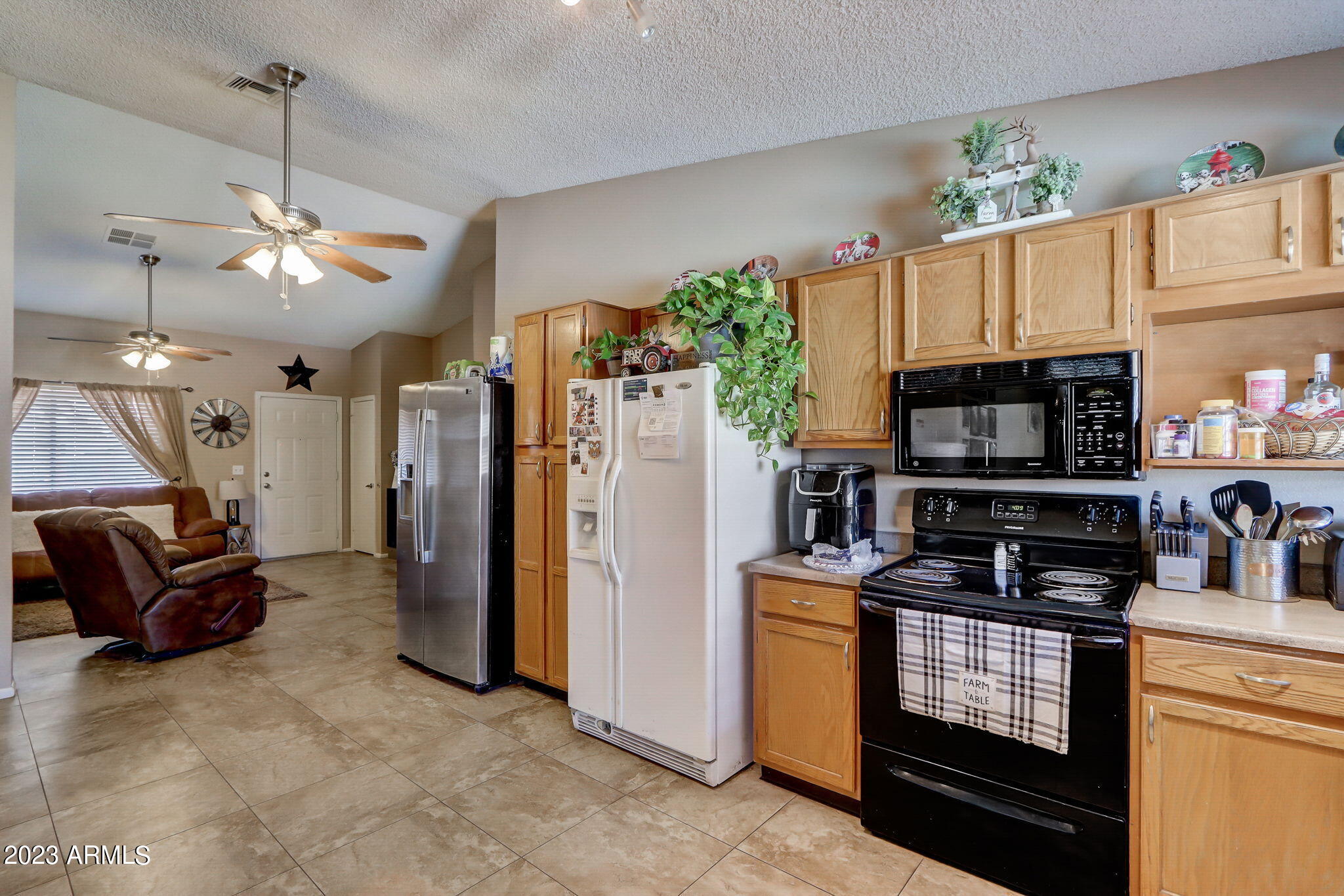 5301 W ASTER Drive