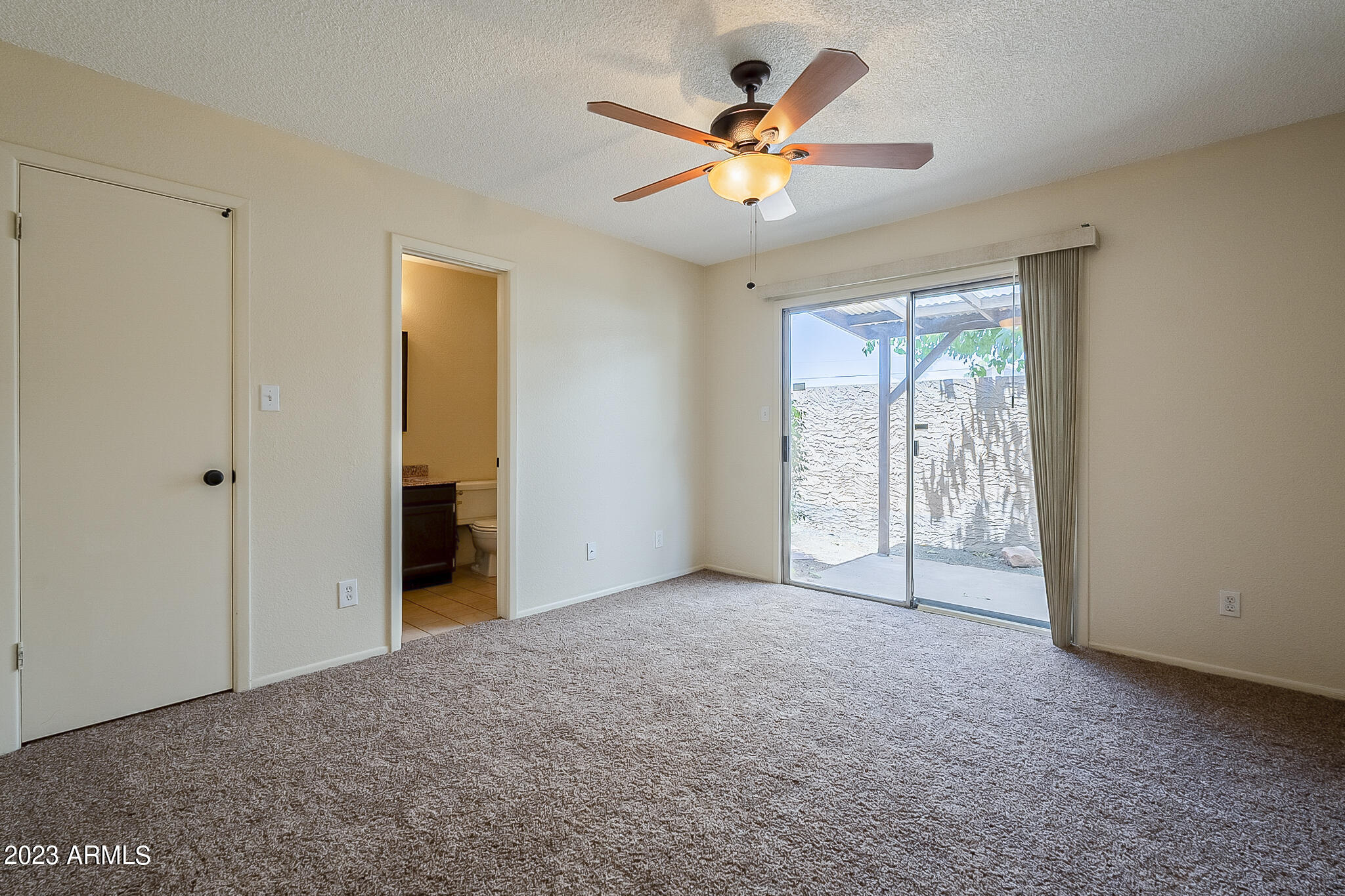 3033 N 37TH Street, 13