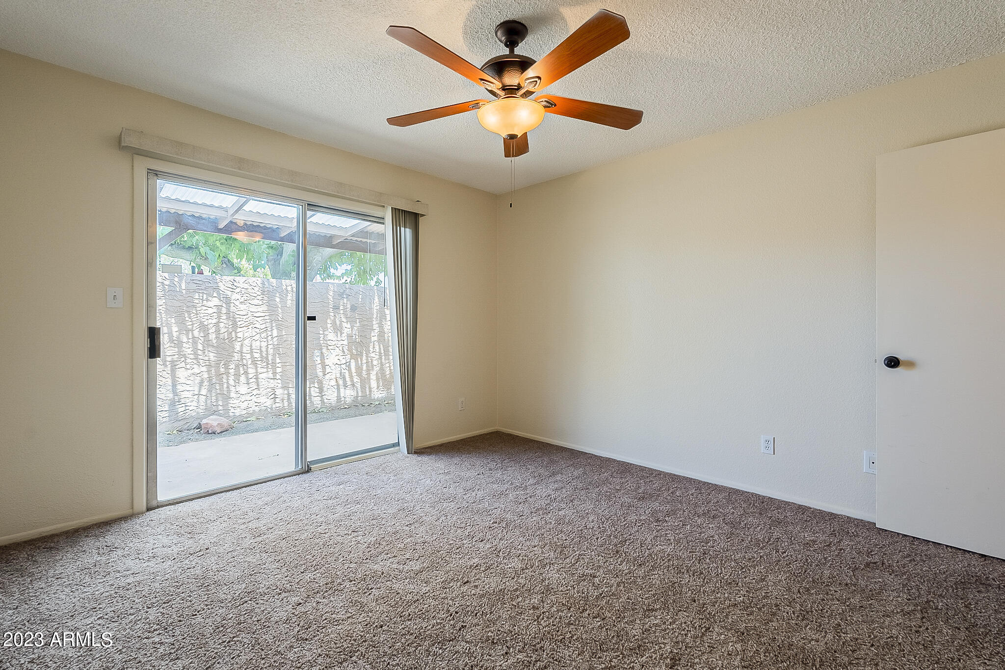 3033 N 37TH Street, 13