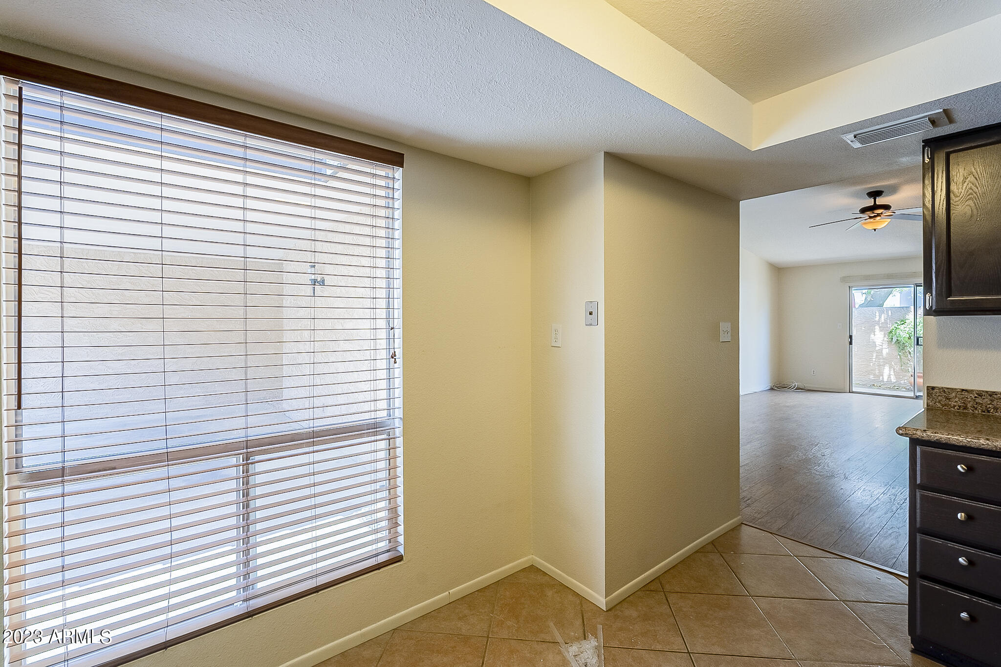 3033 N 37TH Street, 13