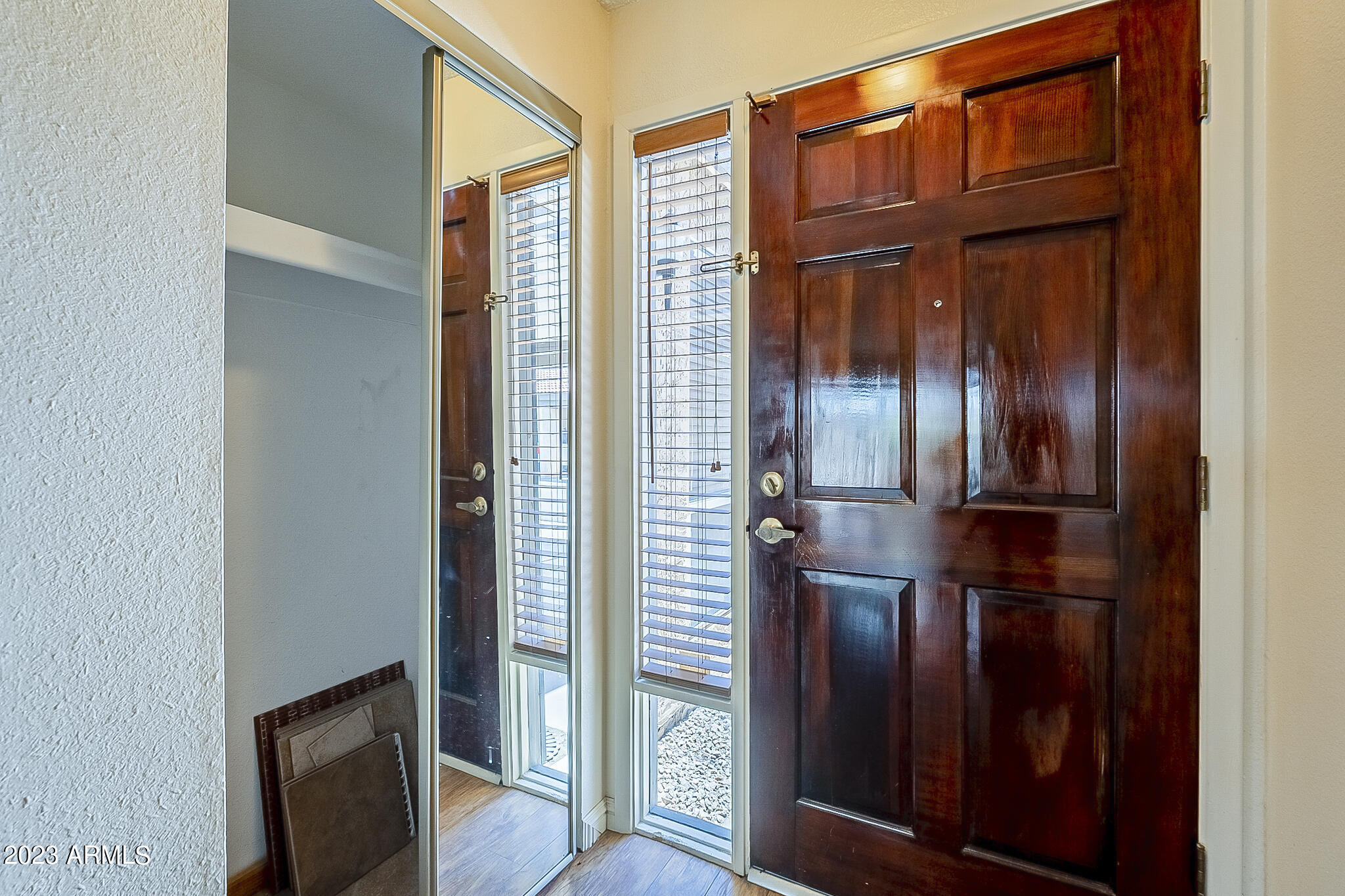 3033 N 37TH Street, 13