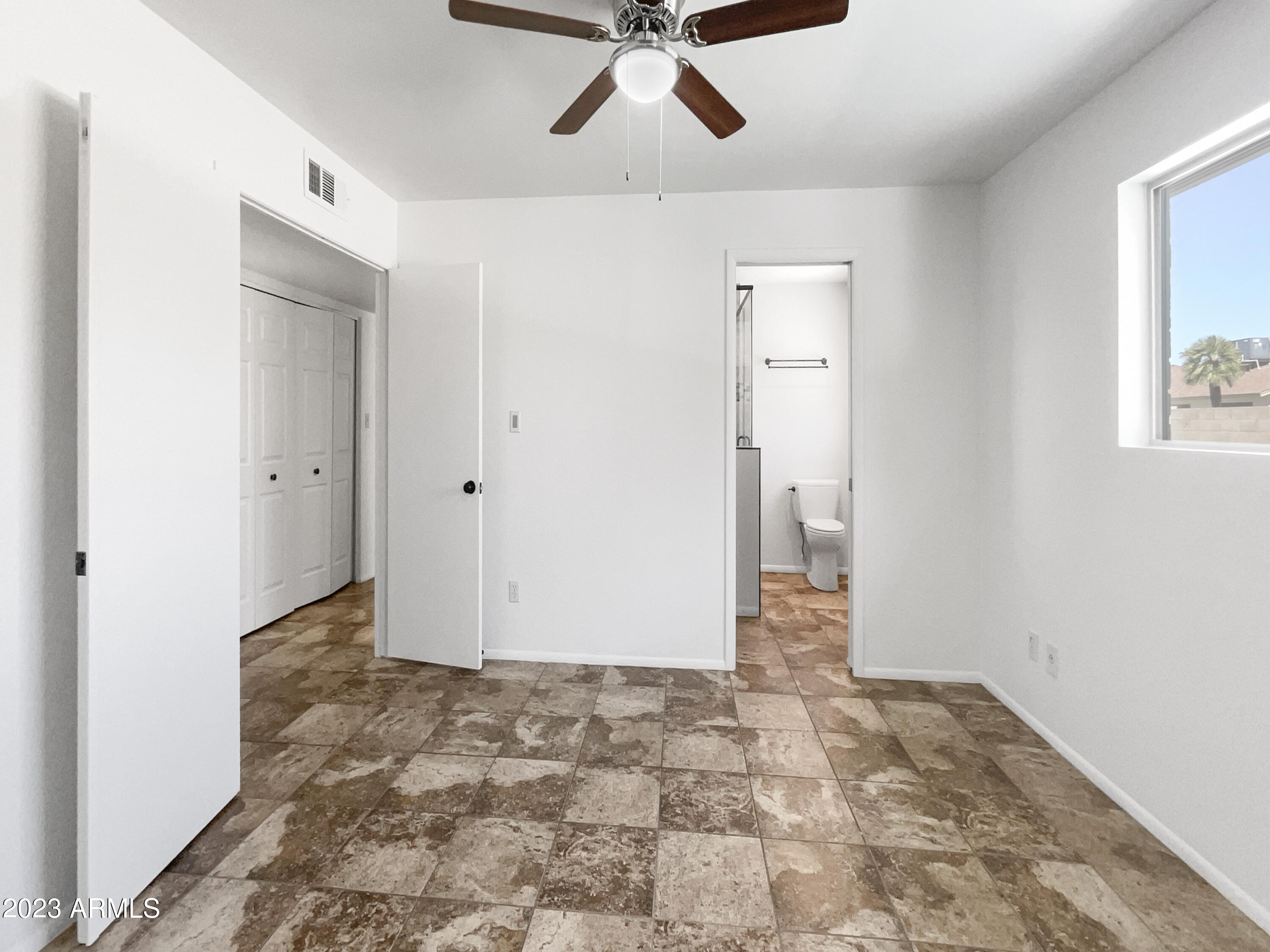 1956 W ANGELA Drive