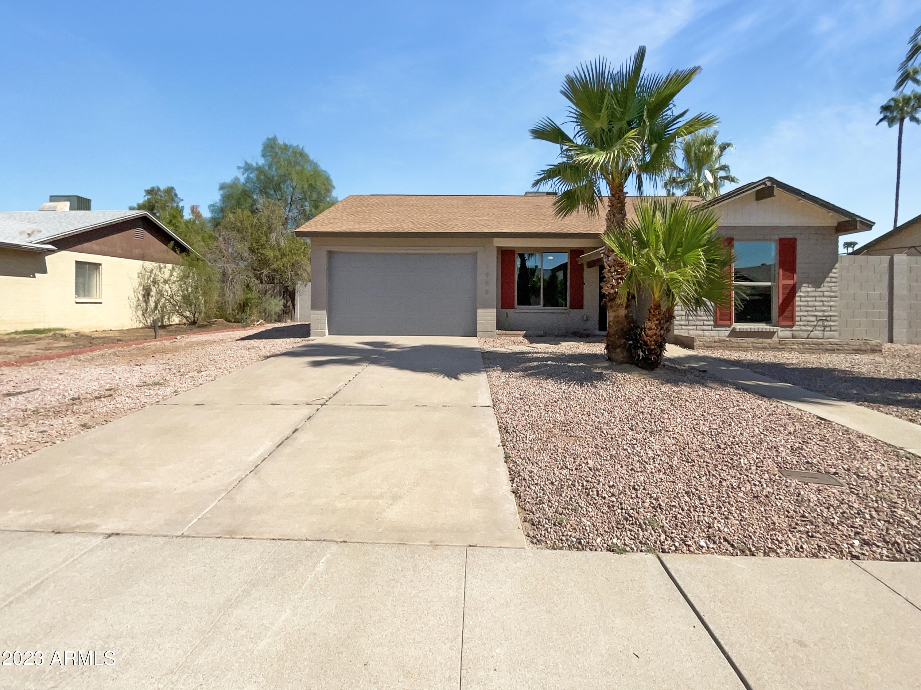 1956 W ANGELA Drive