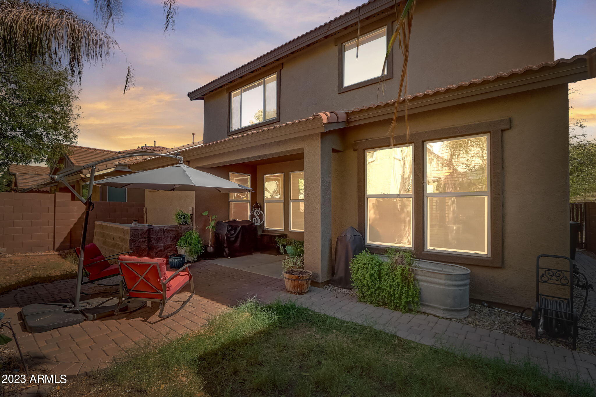 3412 E ROBIN Lane