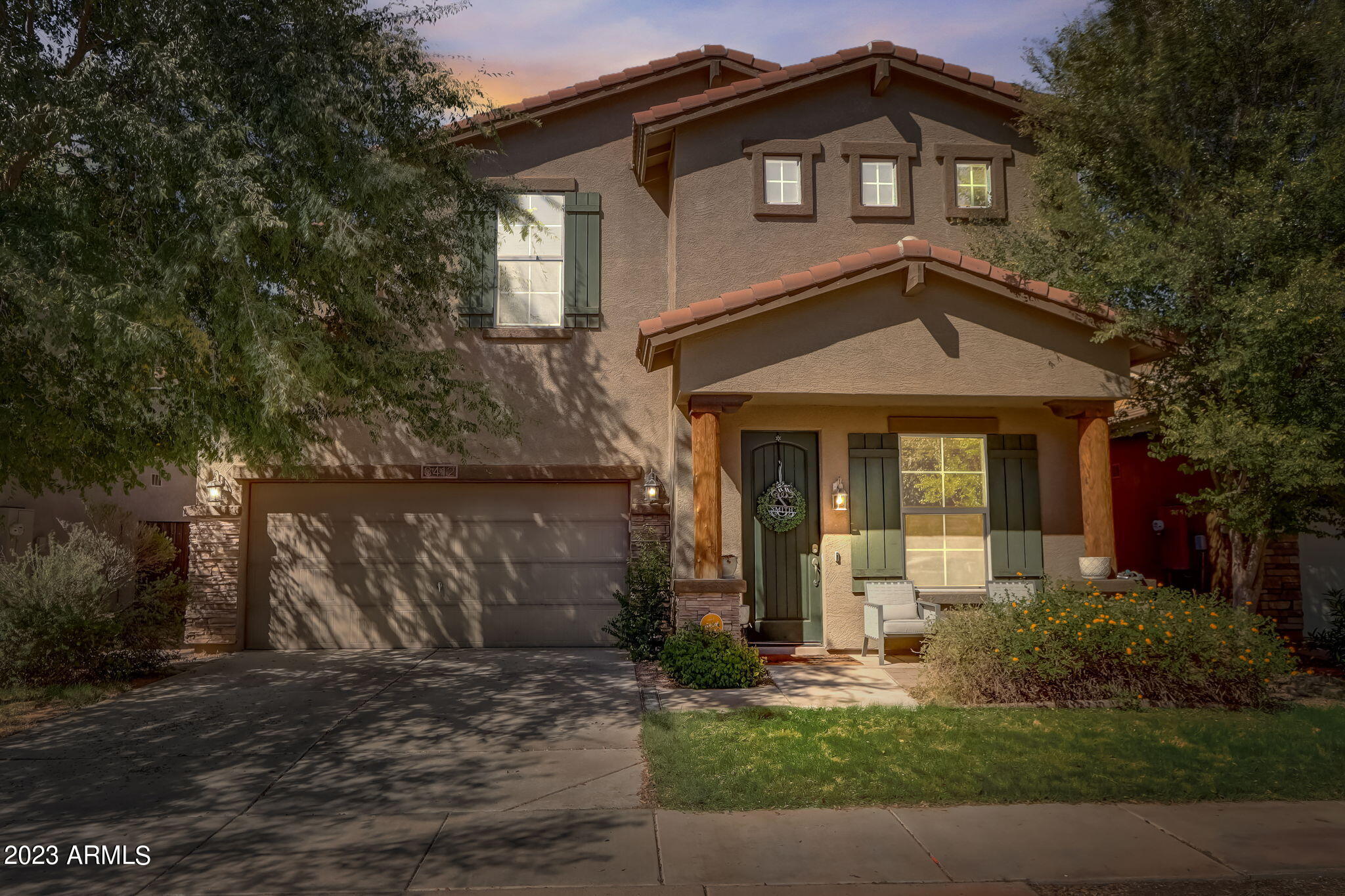 3412 E ROBIN Lane