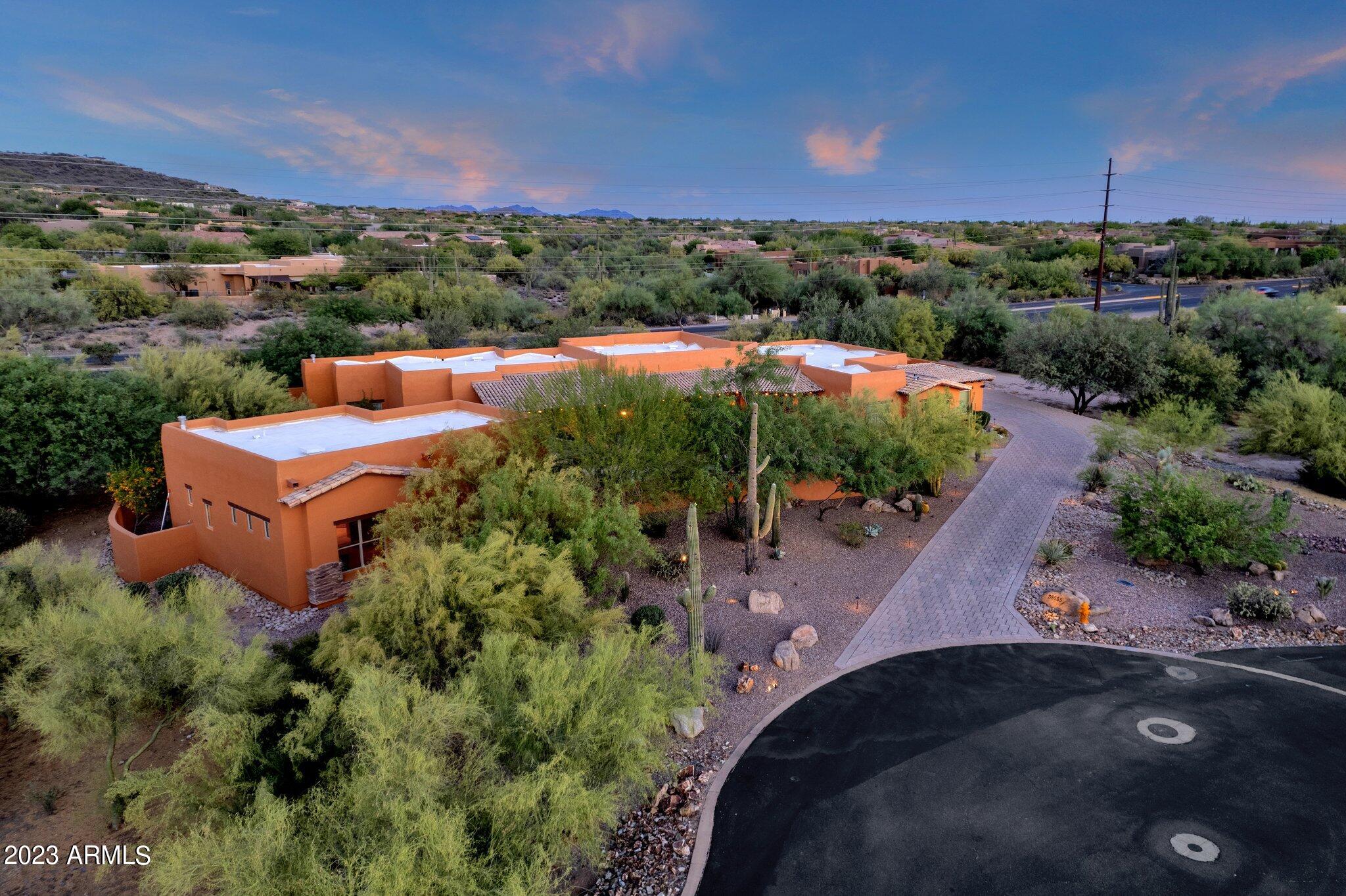 35585 N CANYON CROSSINGS Drive