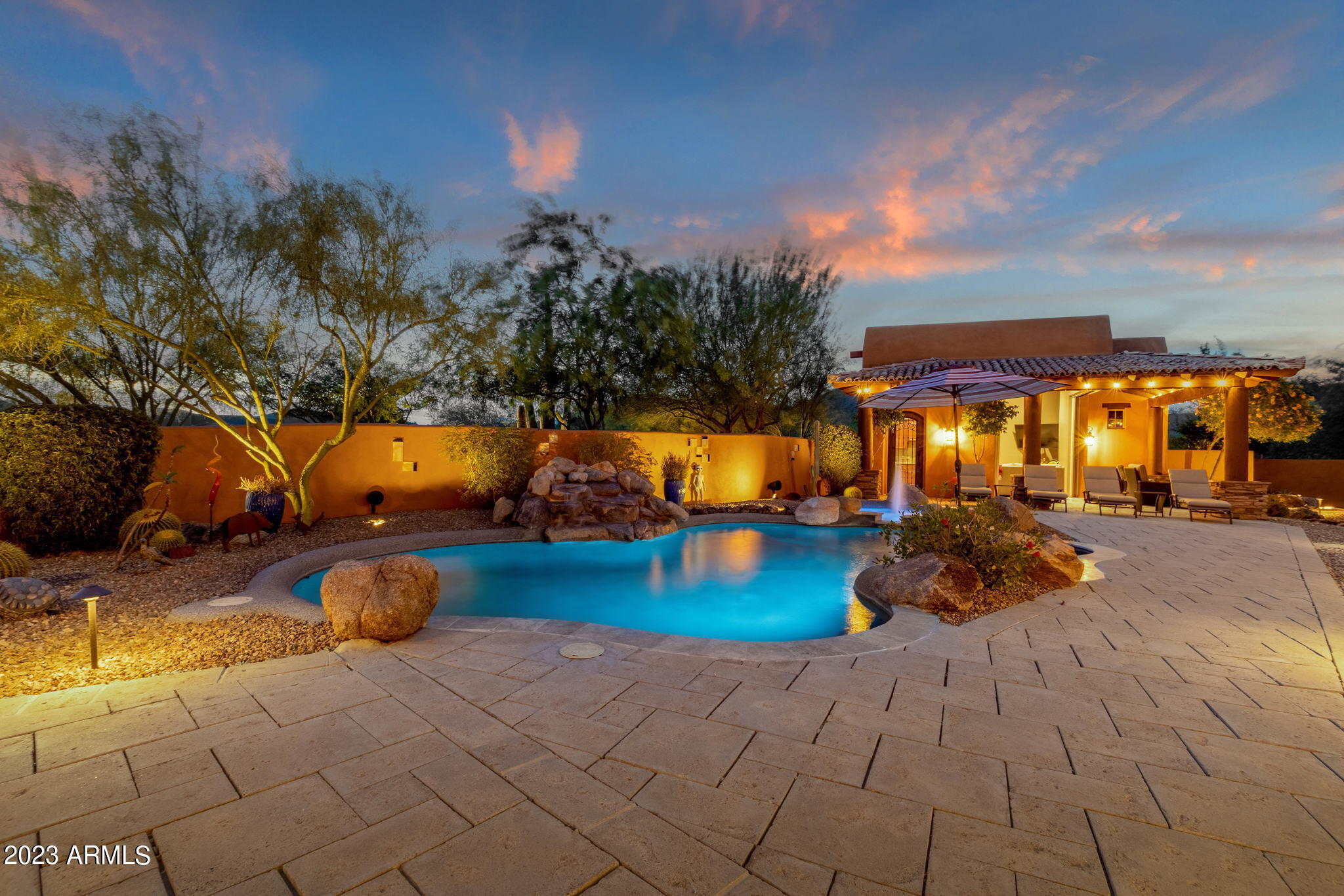35585 N CANYON CROSSINGS Drive