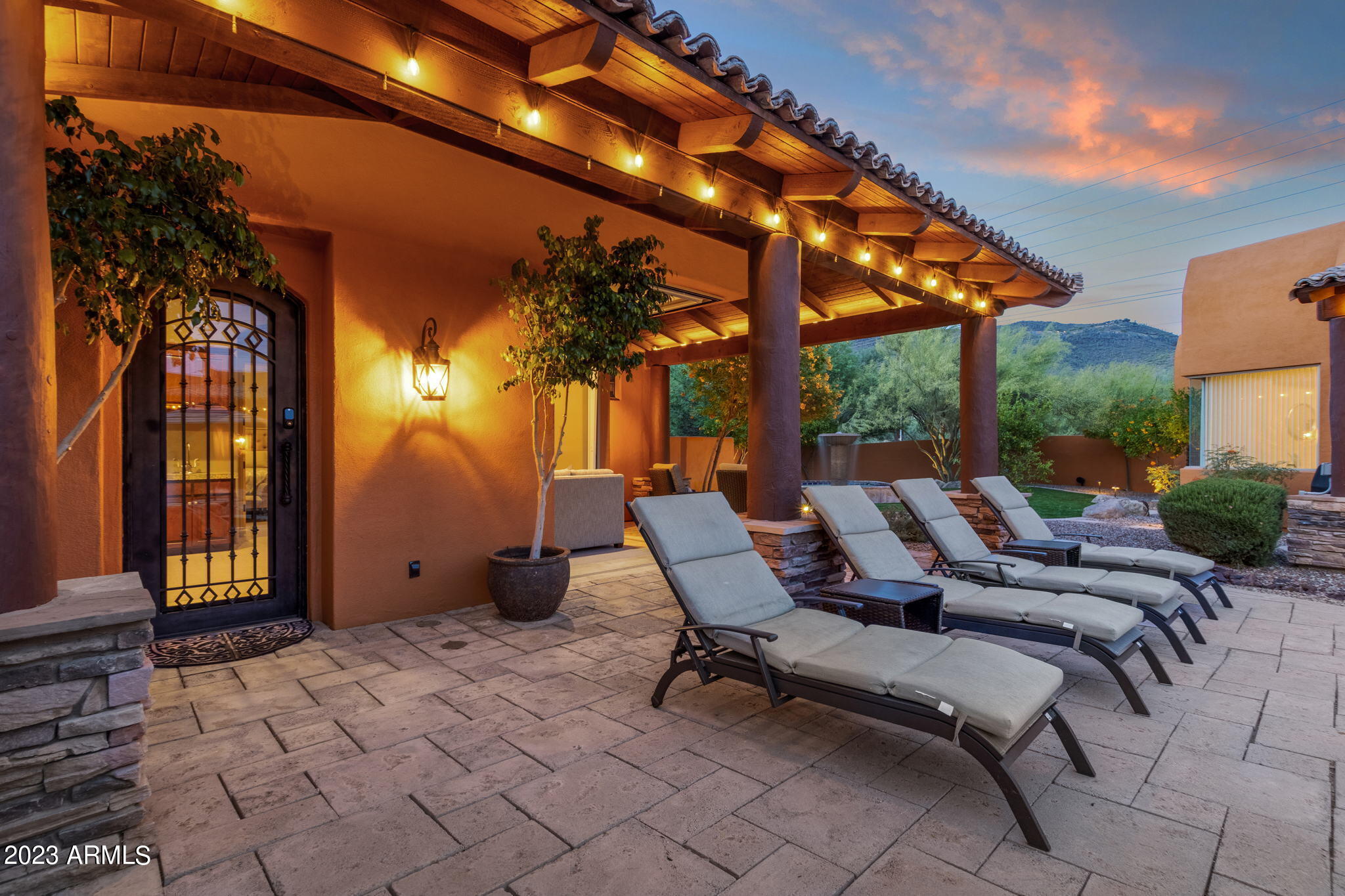35585 N CANYON CROSSINGS Drive