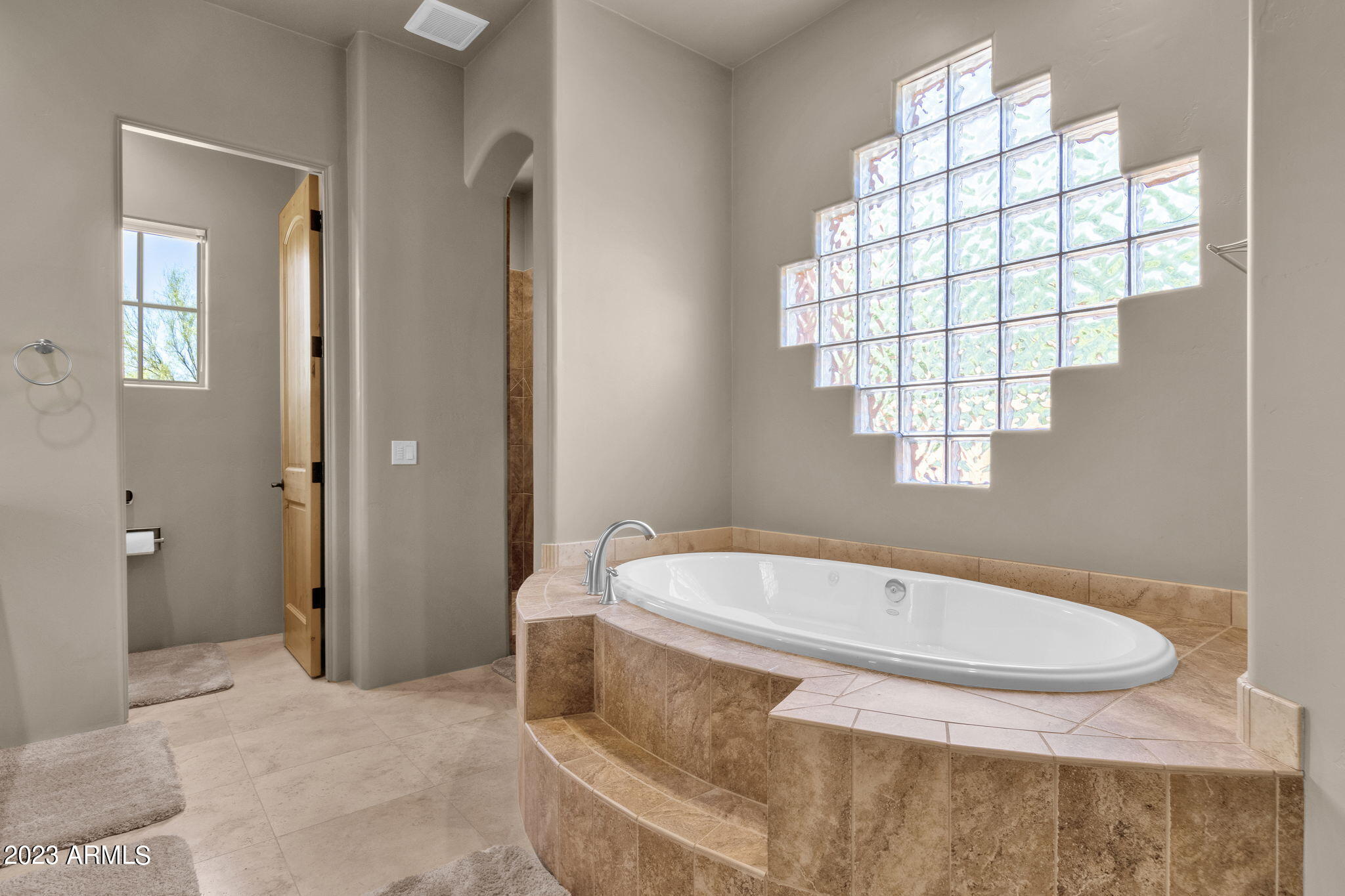 35585 N CANYON CROSSINGS Drive