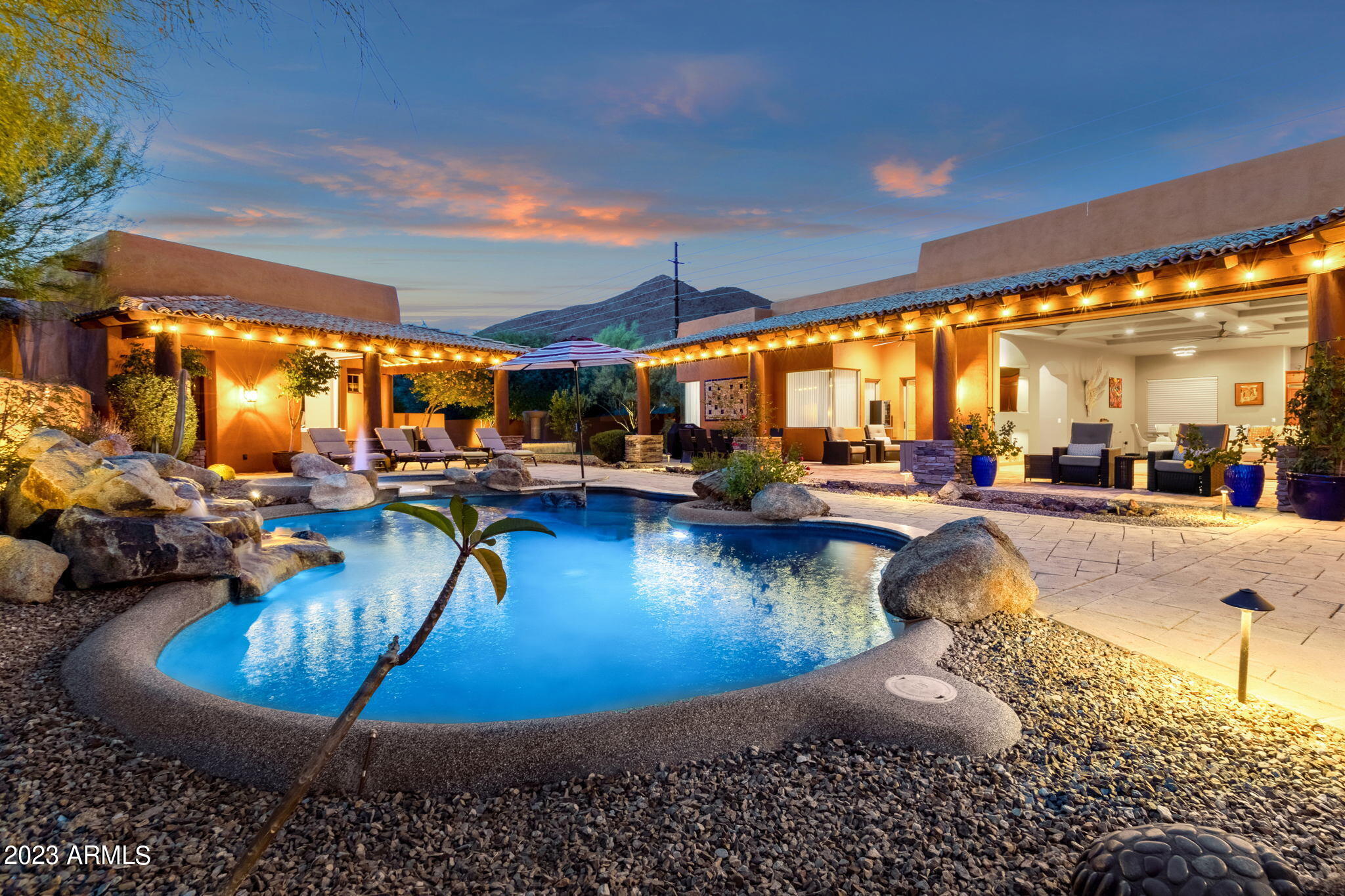 35585 N CANYON CROSSINGS Drive