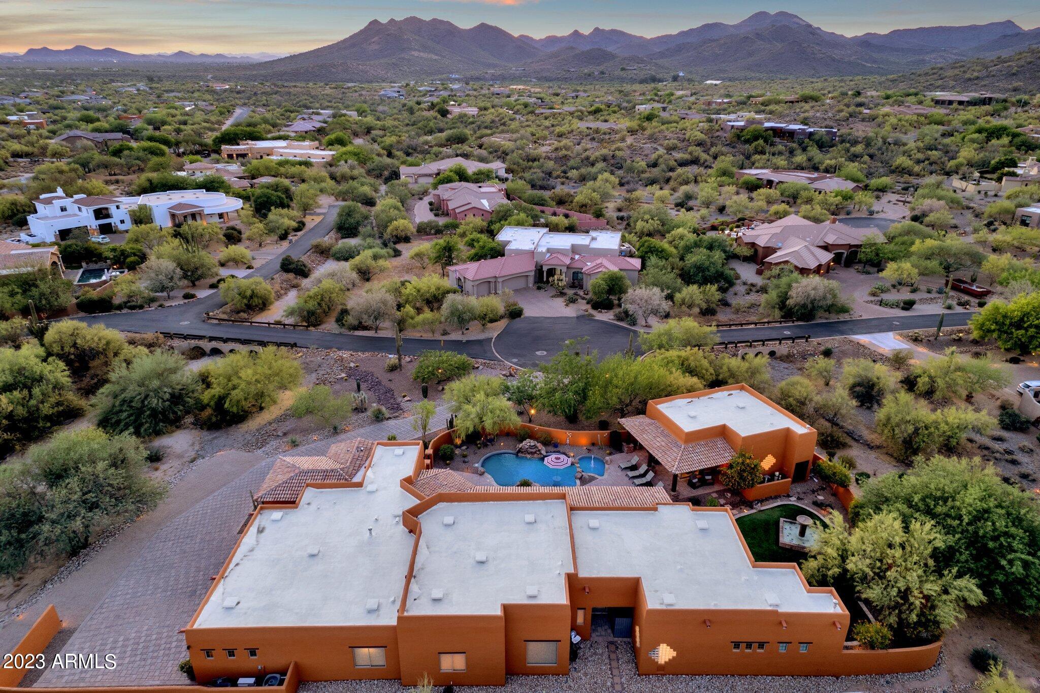 35585 N CANYON CROSSINGS Drive