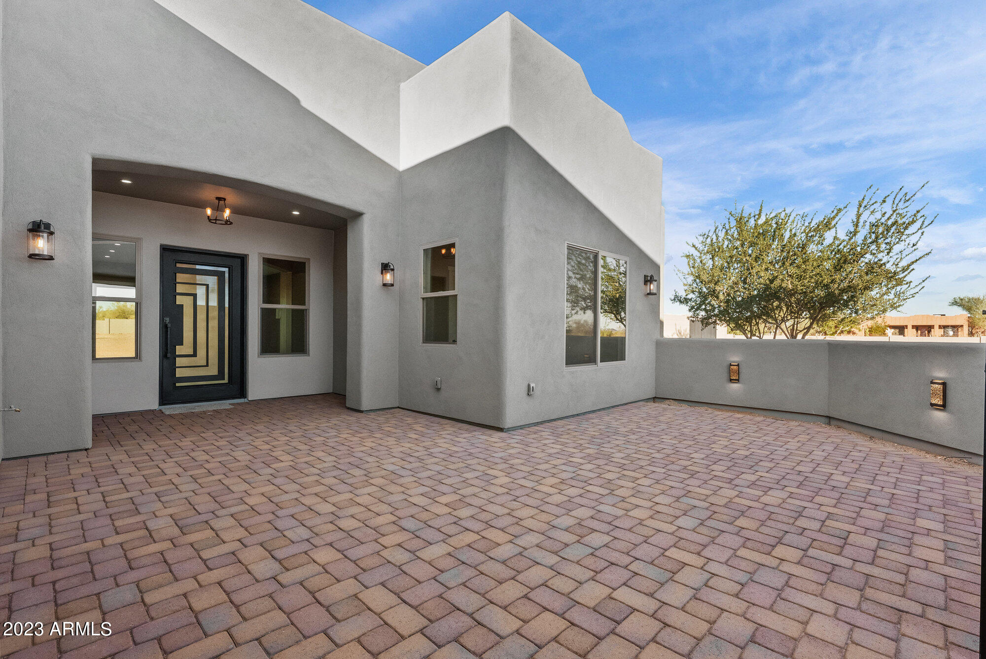 16428 W RANCHO LAREDO Drive